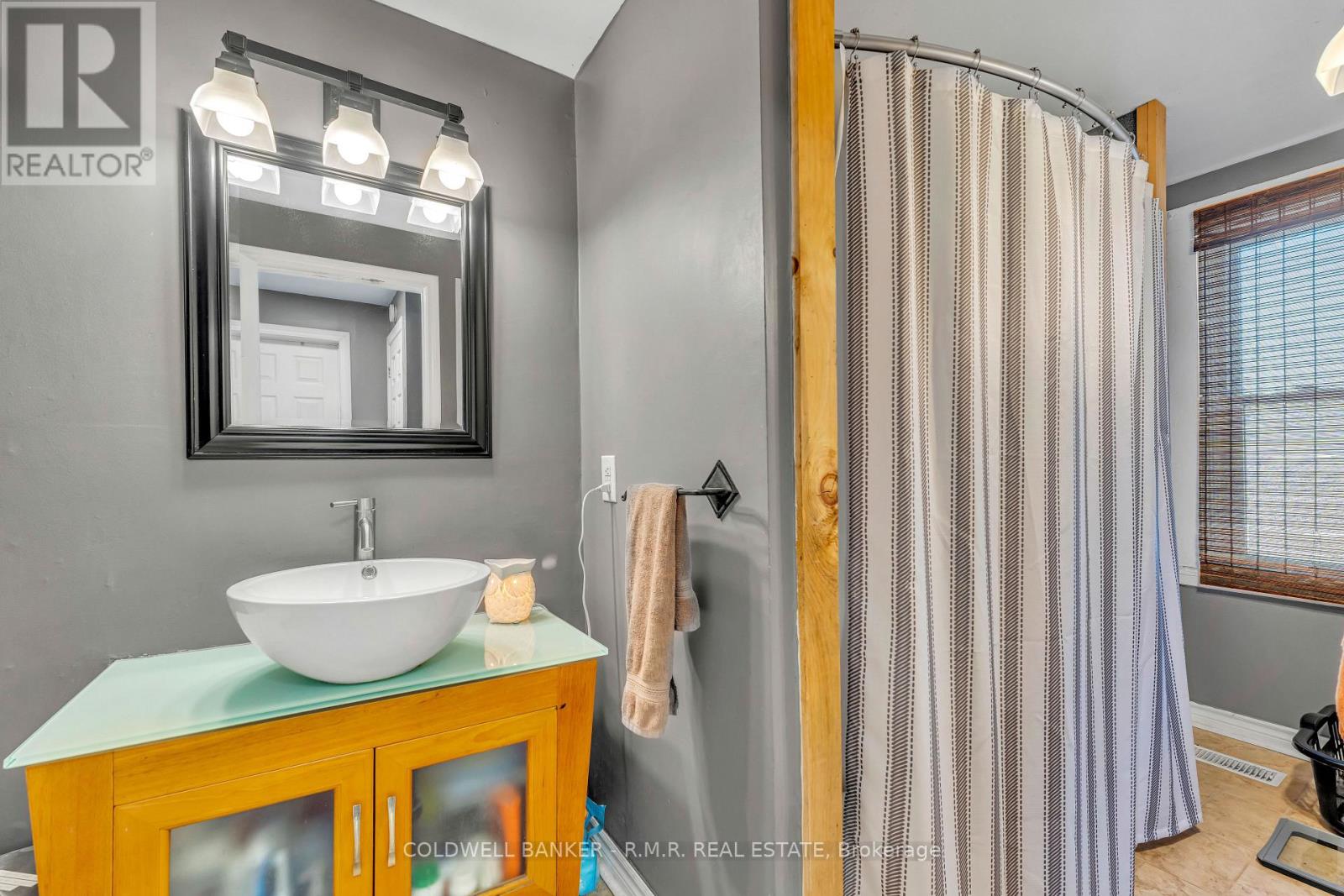 2 Heath Drive, Trent Hills, Ontario  K0K 3K0 - Photo 13 - X12067130