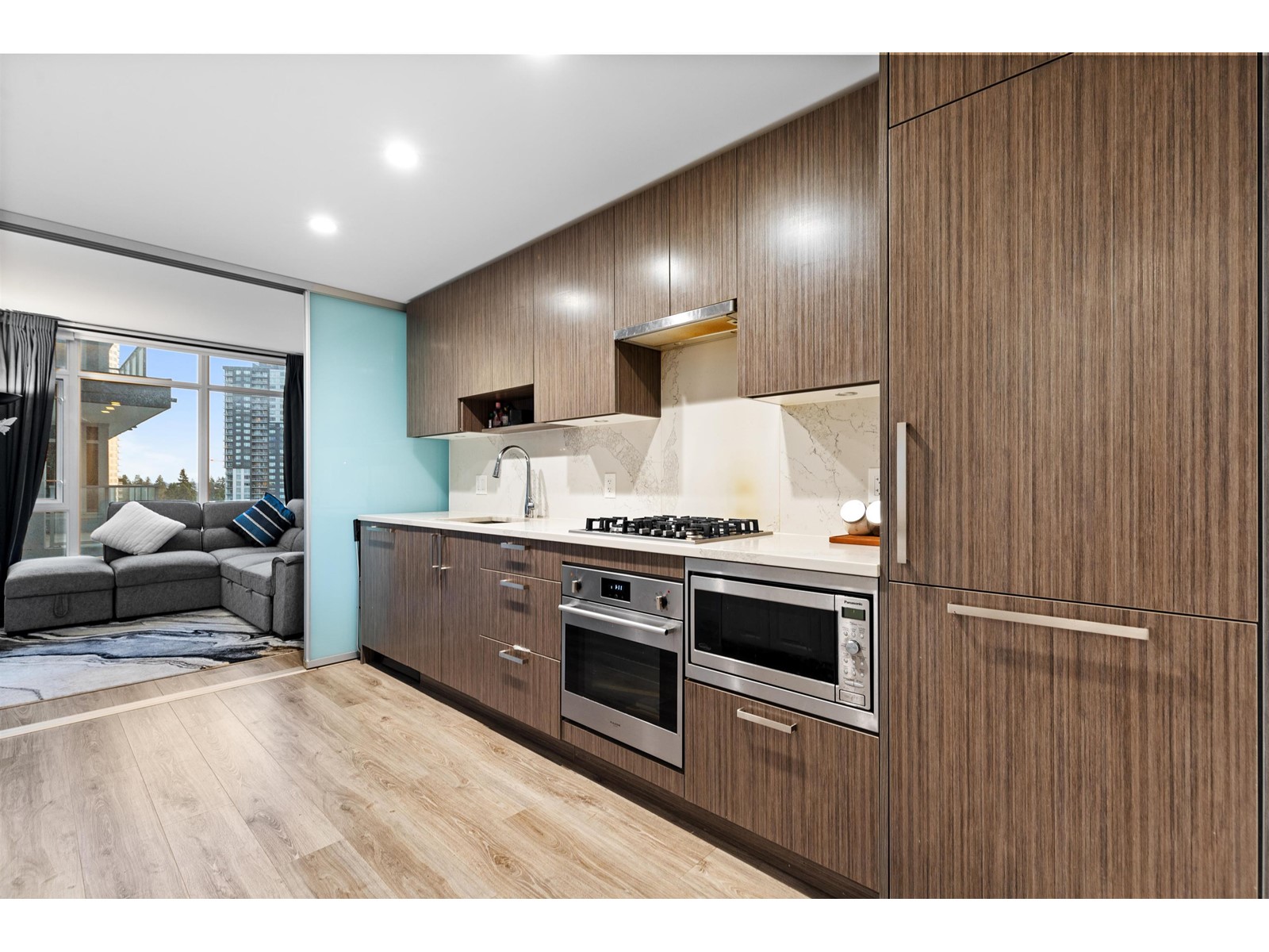 1016 13350 Central Avenue, Surrey, British Columbia  V3T 0S1 - Photo 9 - R2986791