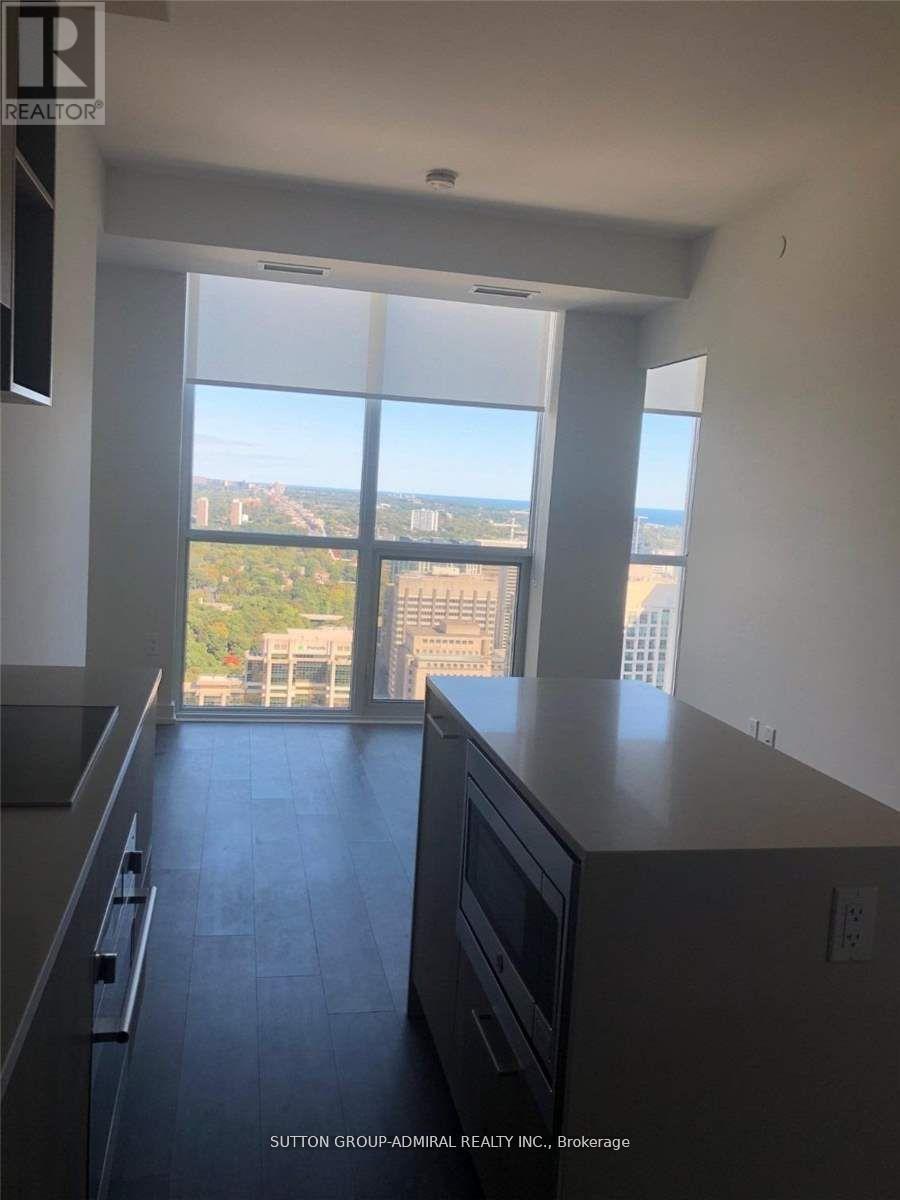 3809 - 1 Yorkville Avenue E, Toronto, Ontario  M4W 0B1 - Photo 2 - C12067306
