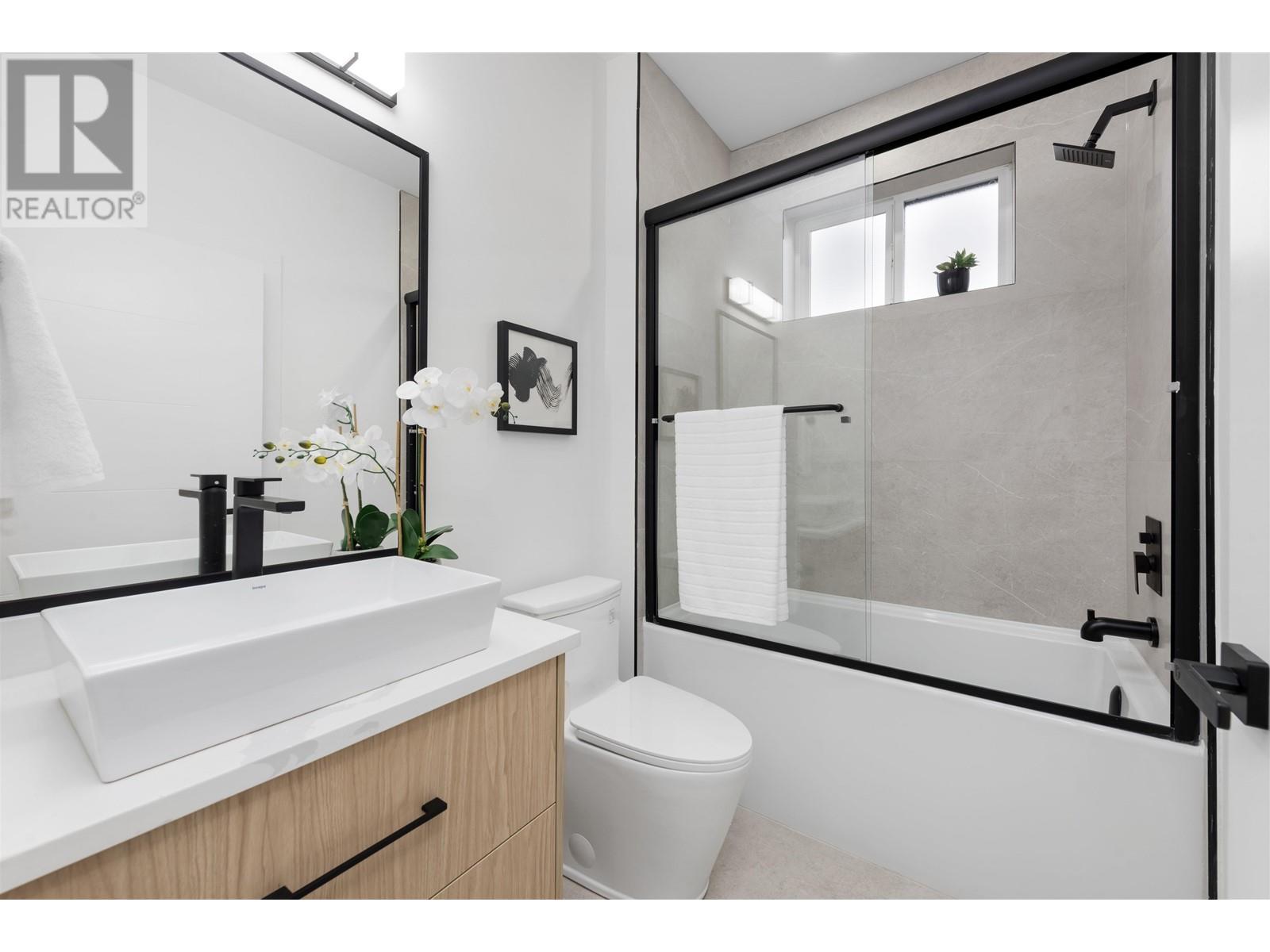 670 E 64 Avenue, Vancouver, British Columbia  V5X 2N2 - Photo 17 - R2956237