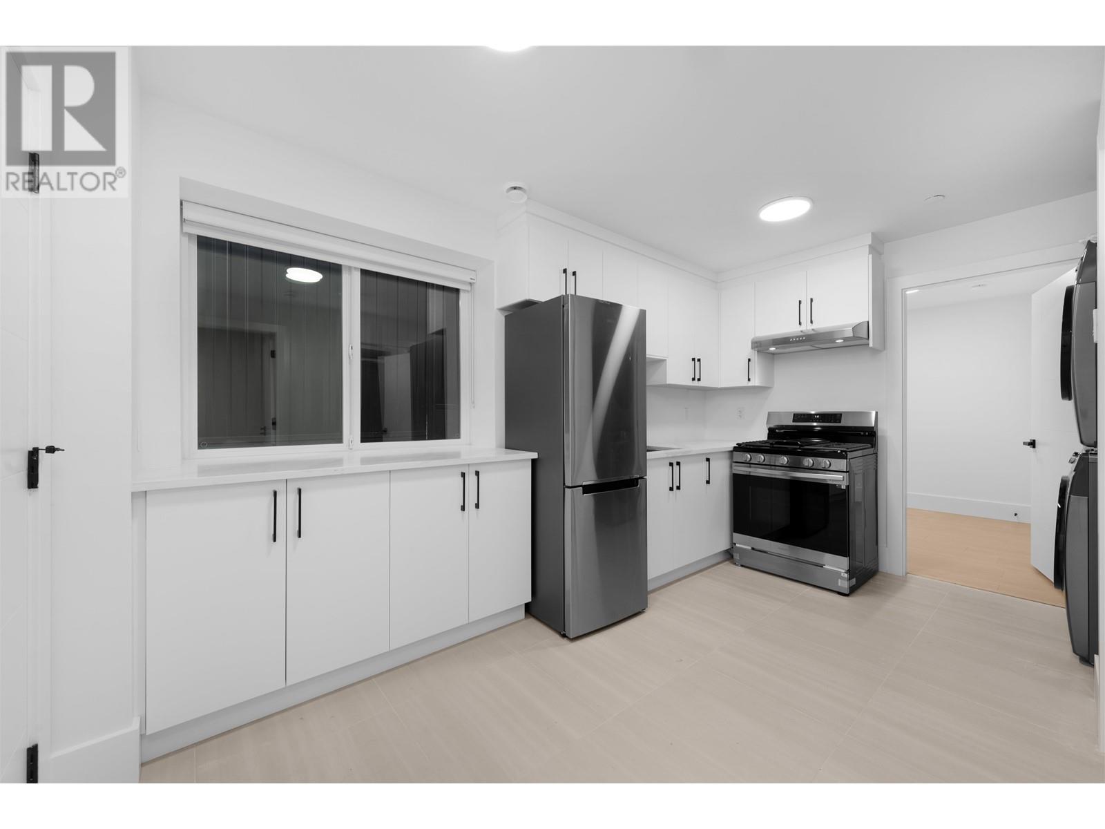 670 E 64 Avenue, Vancouver, British Columbia  V5X 2N2 - Photo 25 - R2956237