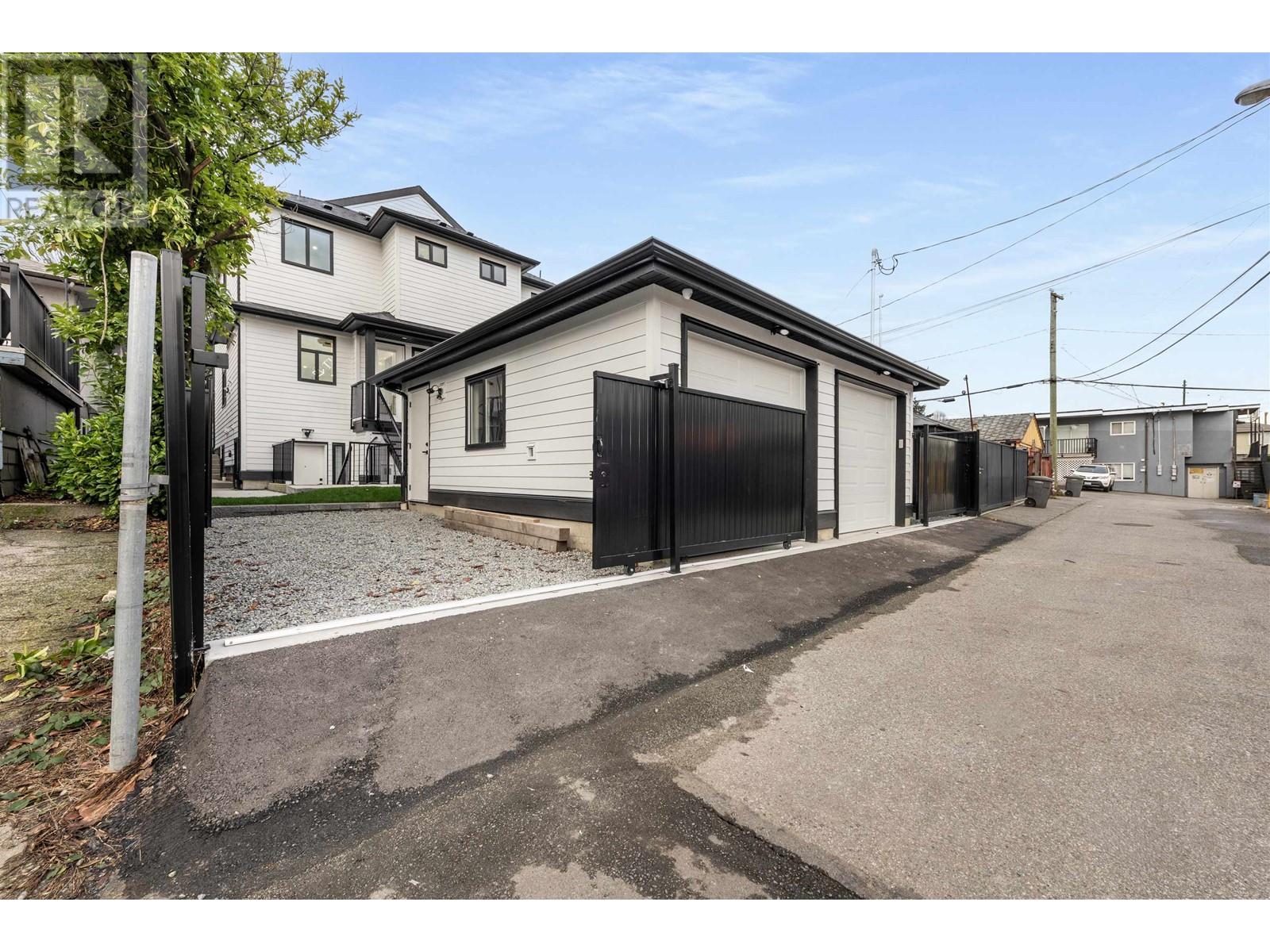 670 E 64 Avenue, Vancouver, British Columbia  V5X 2N2 - Photo 37 - R2956237