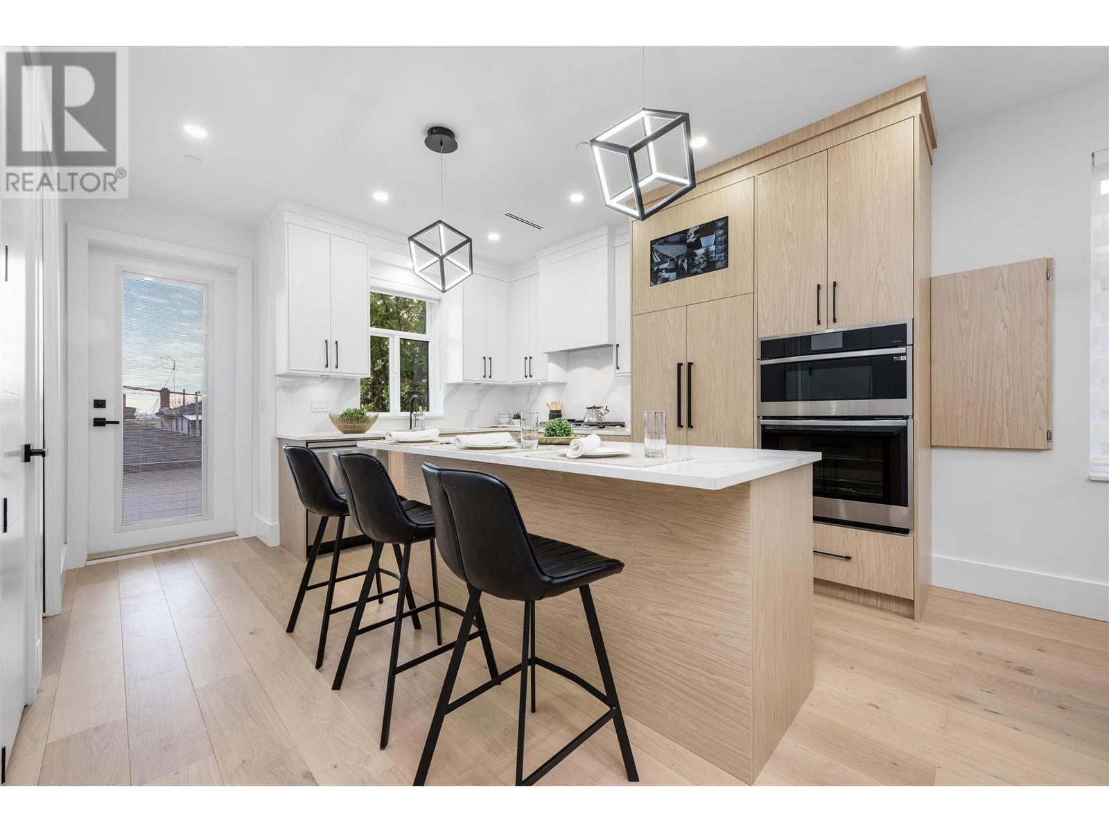 670 E 64 Avenue, Vancouver, British Columbia  V5X 2N2 - Photo 9 - R2956237
