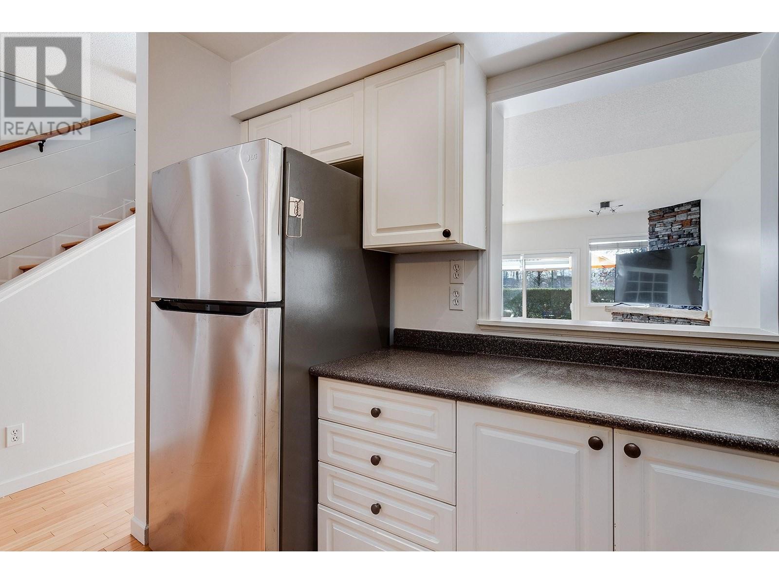 28 2723 E Kent Avenue, Vancouver, British Columbia  V5S 3T9 - Photo 12 - R2973784