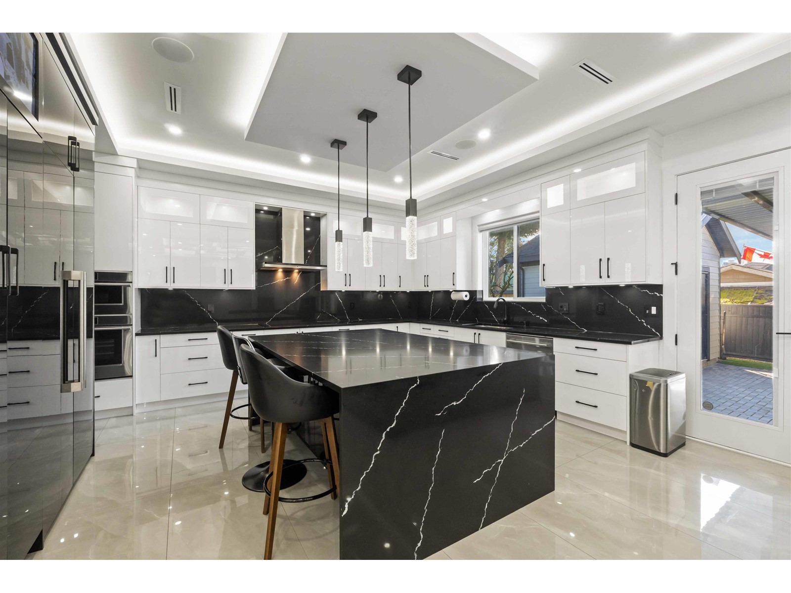 10861 142a Street, Surrey, British Columbia  V3R 3L4 - Photo 8 - R2986499