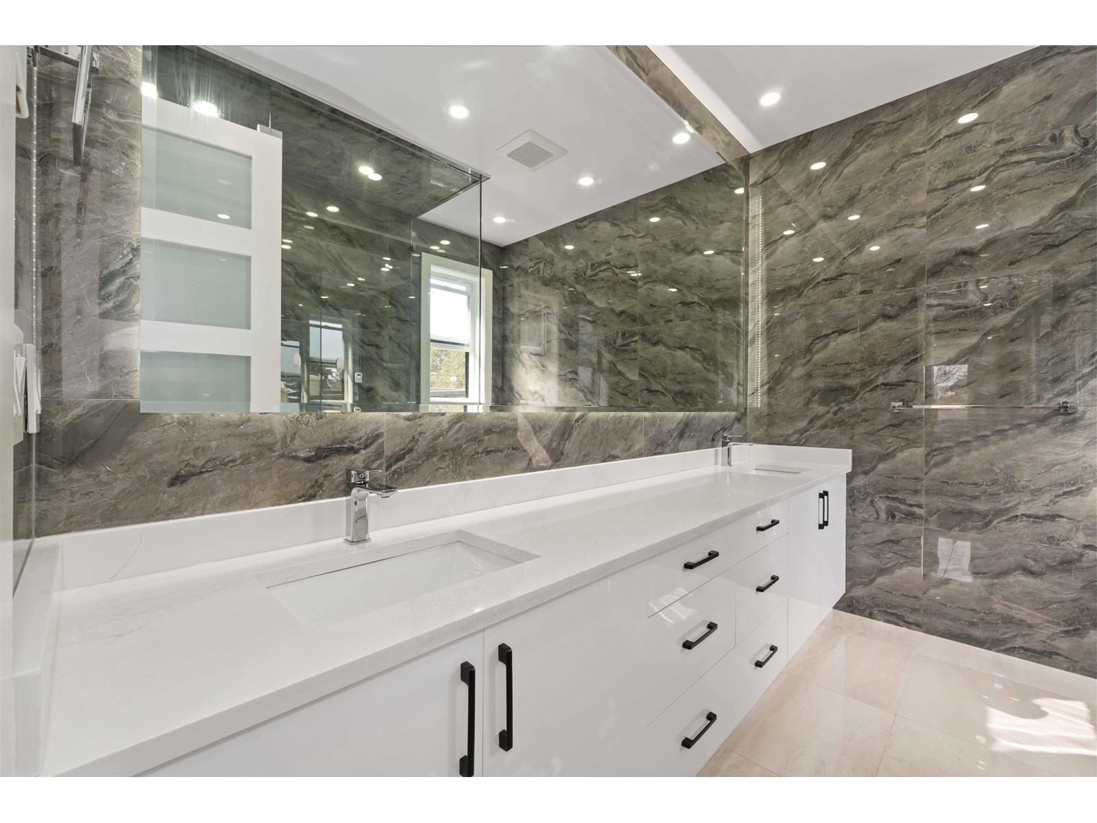 10861 142a Street, Surrey, British Columbia  V3R 3L4 - Photo 16 - R2986499