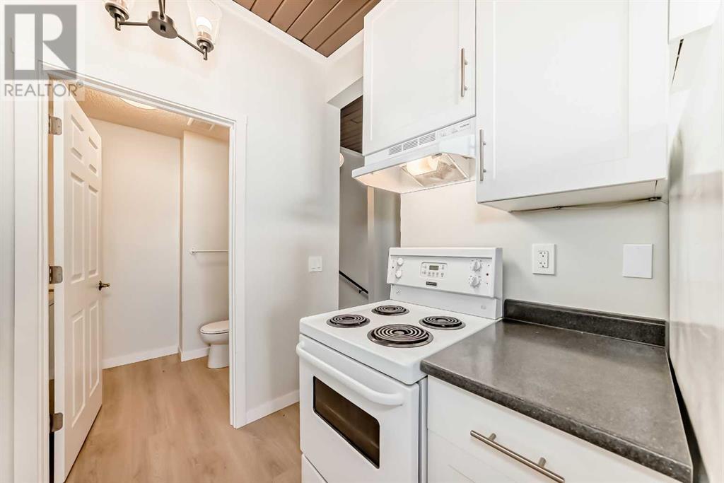 E, 1415 44 Street Se, Calgary, Alberta  T2A 5E6 - Photo 9 - A2208888