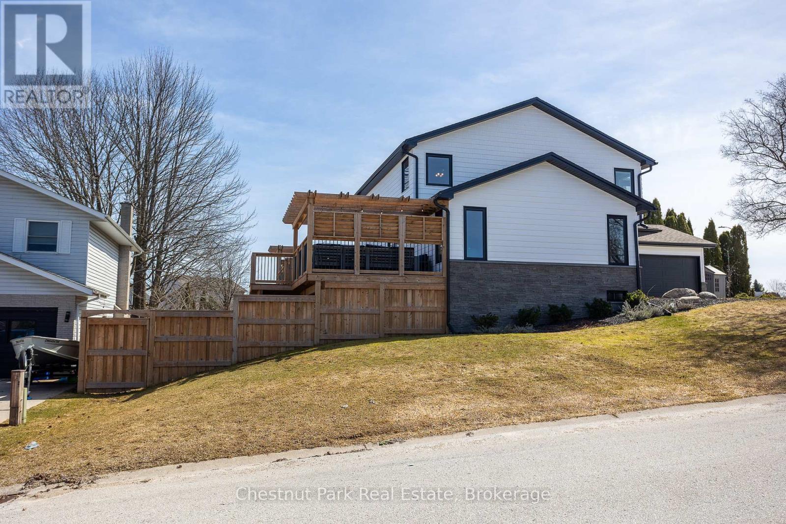 2693 8th Avenue E, Owen Sound, Ontario  N4K 6S5 - Photo 45 - X12067213