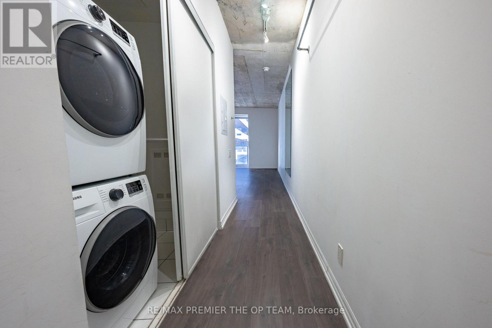 1113 - 88 Blue Jays Way, Toronto (Waterfront Communities), Ontario  M5V 0L7 - Photo 10 - C12066990