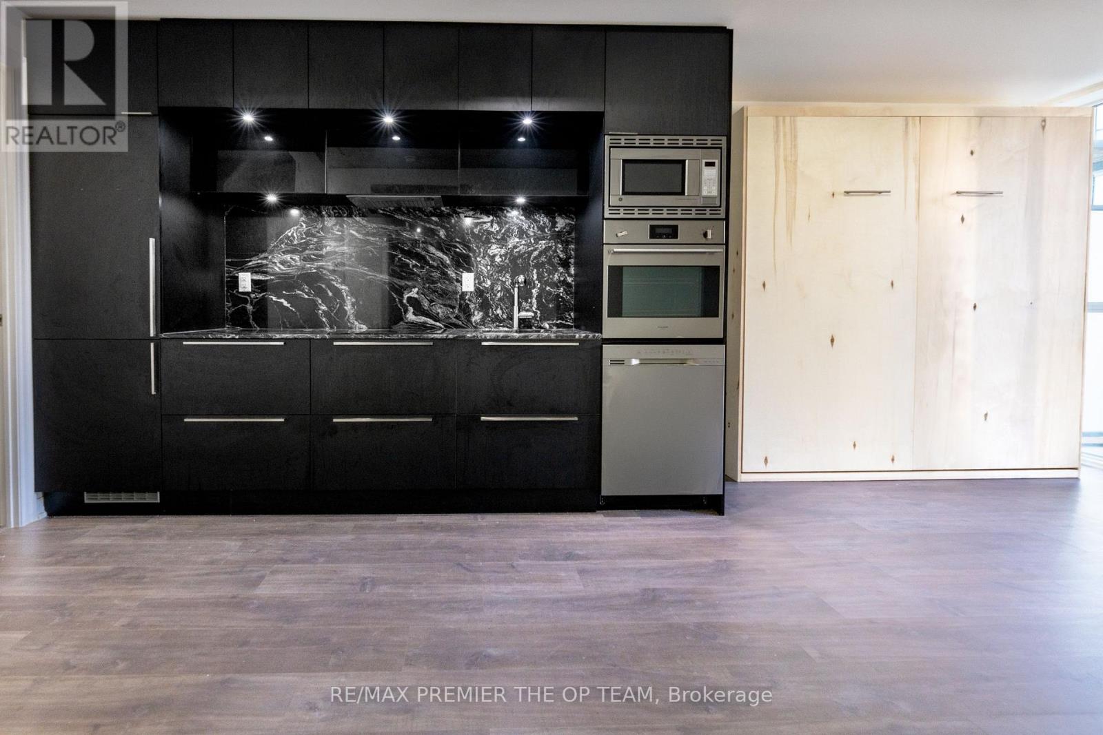 1113 - 88 Blue Jays Way, Toronto (Waterfront Communities), Ontario  M5V 0L7 - Photo 14 - C12066990
