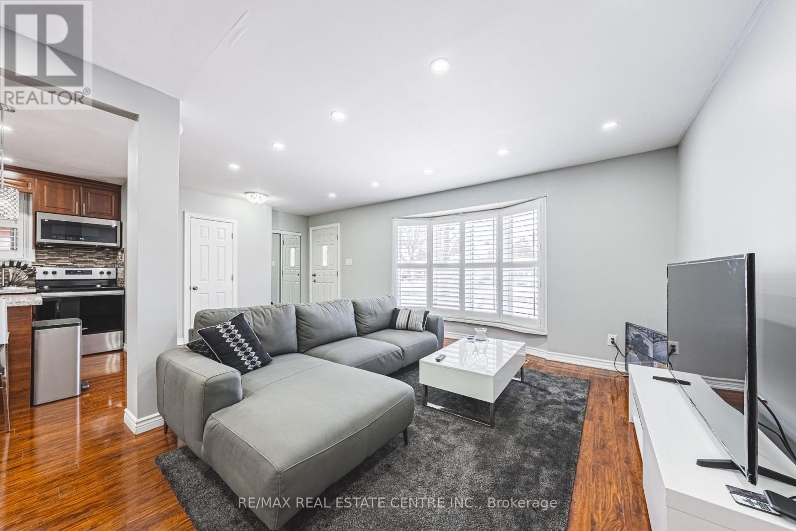 Property at 14 BELMONT DRIVE image 4