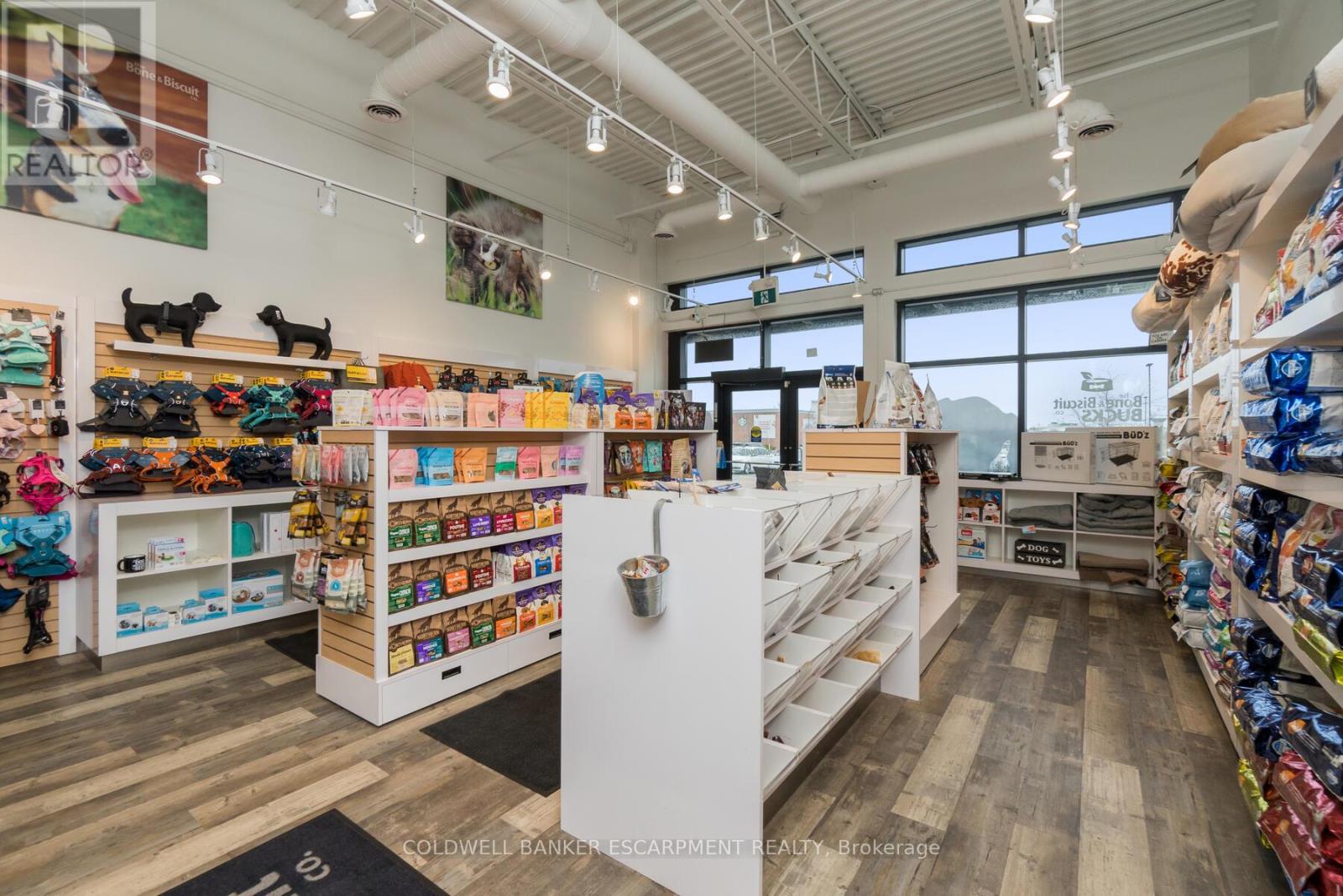 2a - 30 Clair Road W, Guelph (Clairfields/hanlon Business Park), Ontario  N1L 0A8 - Photo 6 - X12067361