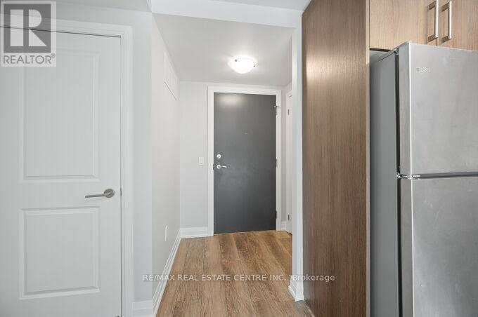 Property at 213 - 95 ATTMAR DRIVE image 5