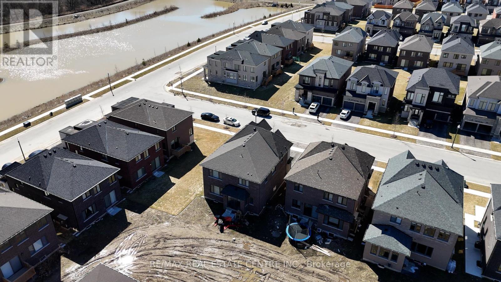 Property at 500 BEDI DRIVE image 3