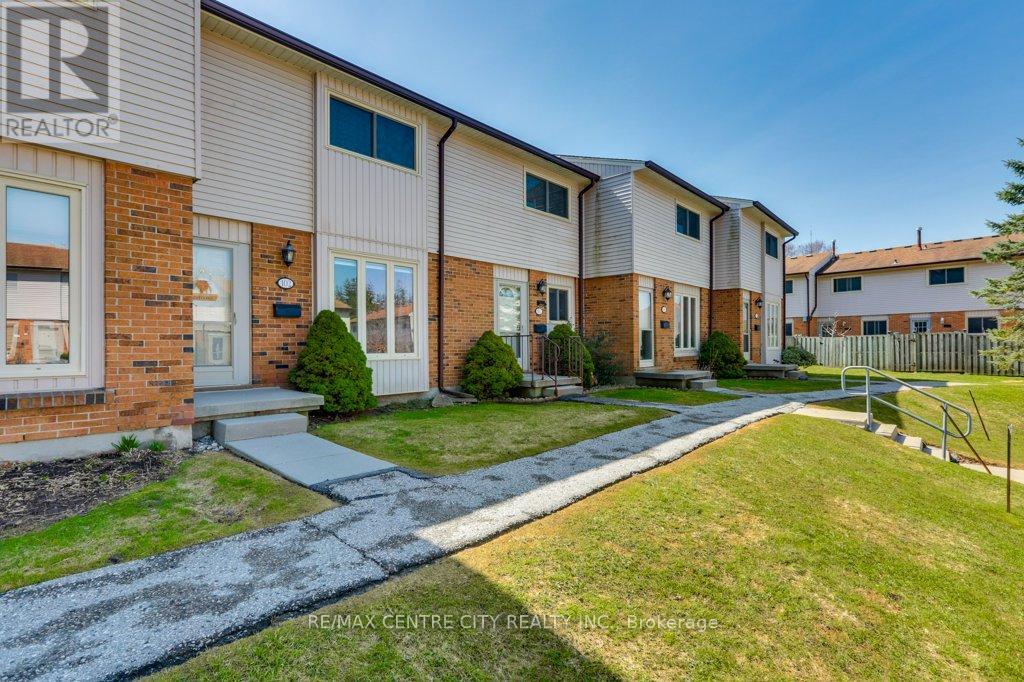 Property at 100 - 1328 COMMISSIONERS ROAD W image 4
