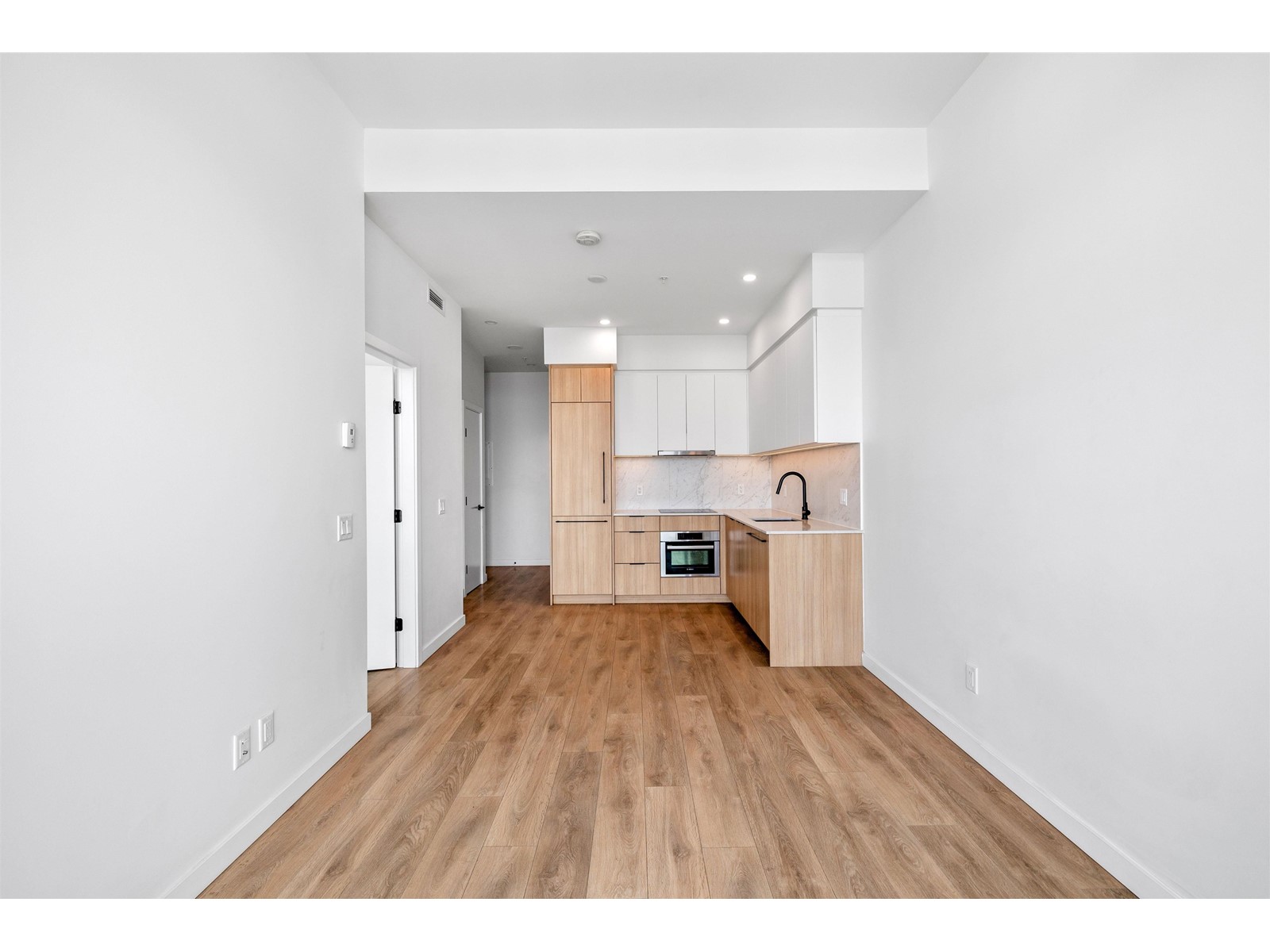 3001 13685 102 Avenue, Surrey, British Columbia  V3T 1N7 - Photo 7 - R2986903
