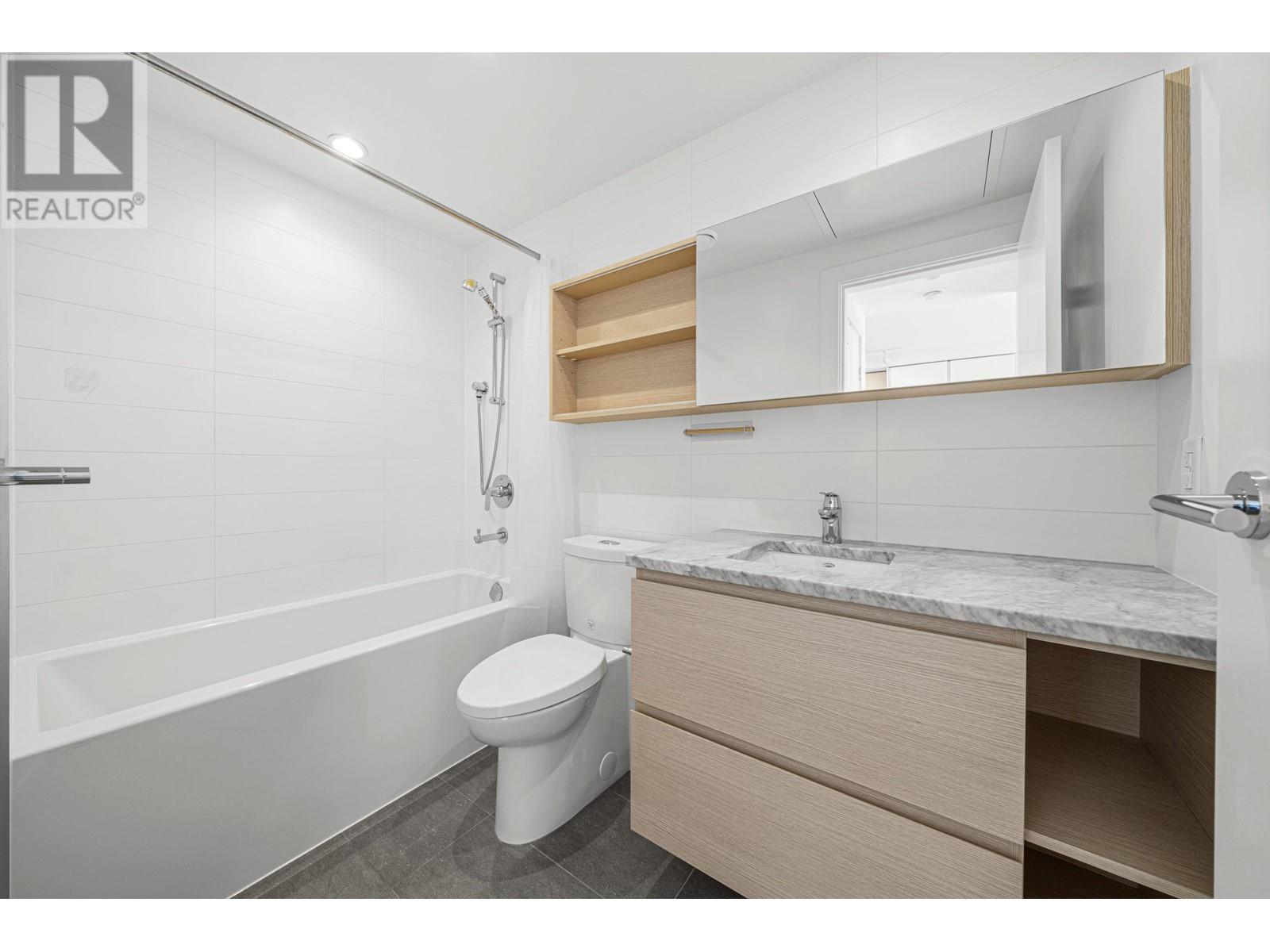 2203 652 Whiting Way, Coquitlam, British Columbia  V3J 0K3 - Photo 22 - R2986970