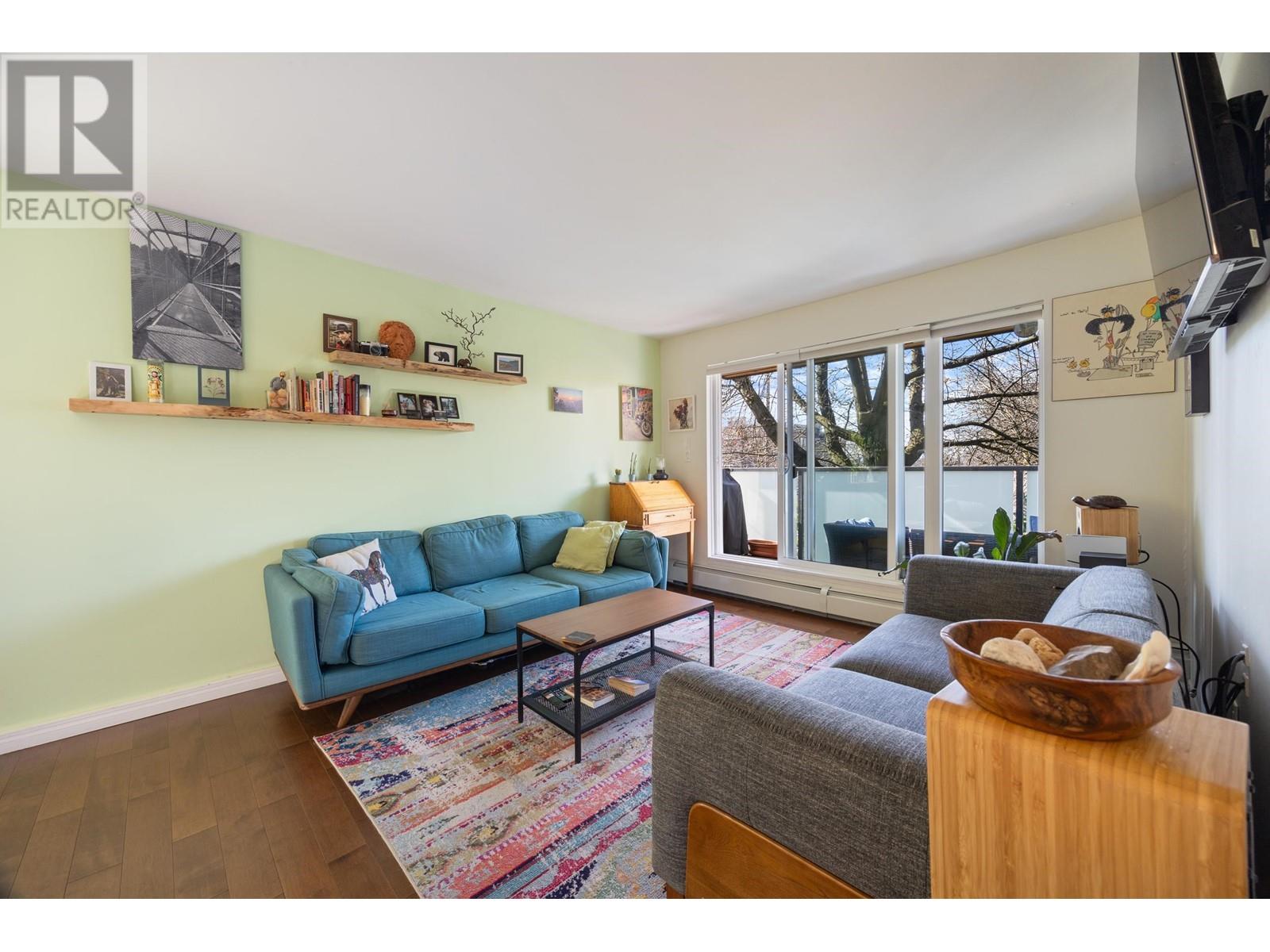 306 2328 Oxford Street, Vancouver, British Columbia  V5L 1G3 - Photo 2 - R2986996