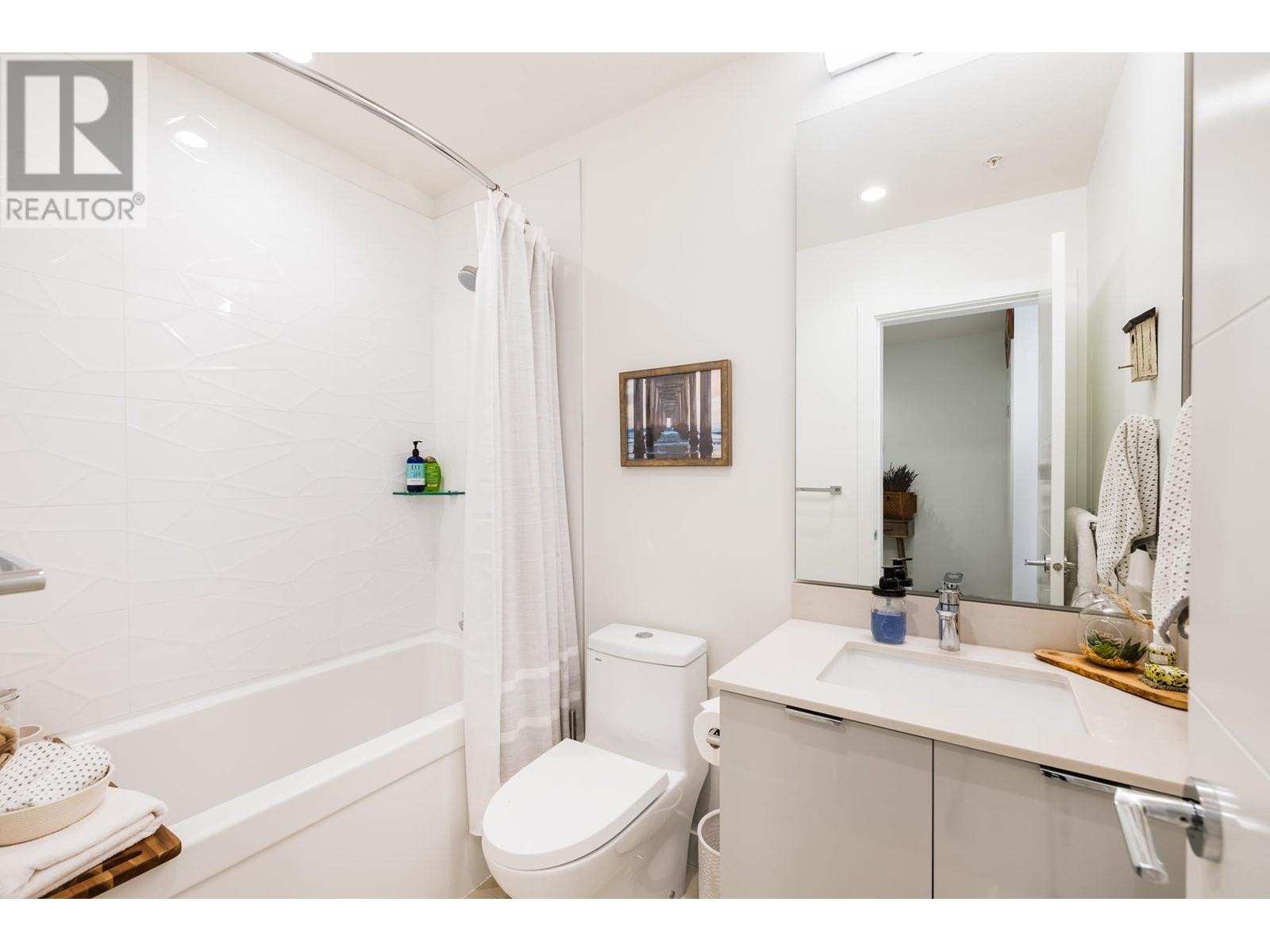 217 108 E 8th Street, North Vancouver, British Columbia  V7L 0H1 - Photo 14 - R2987032