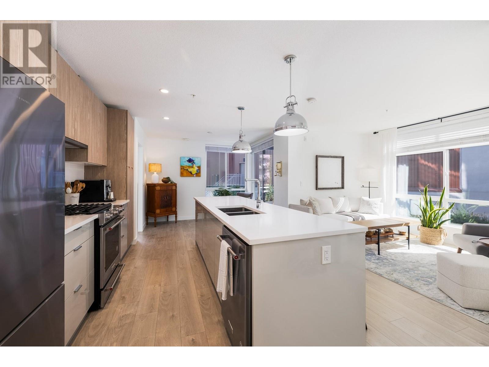 217 108 E 8th Street, North Vancouver, British Columbia  V7L 0H1 - Photo 6 - R2987032