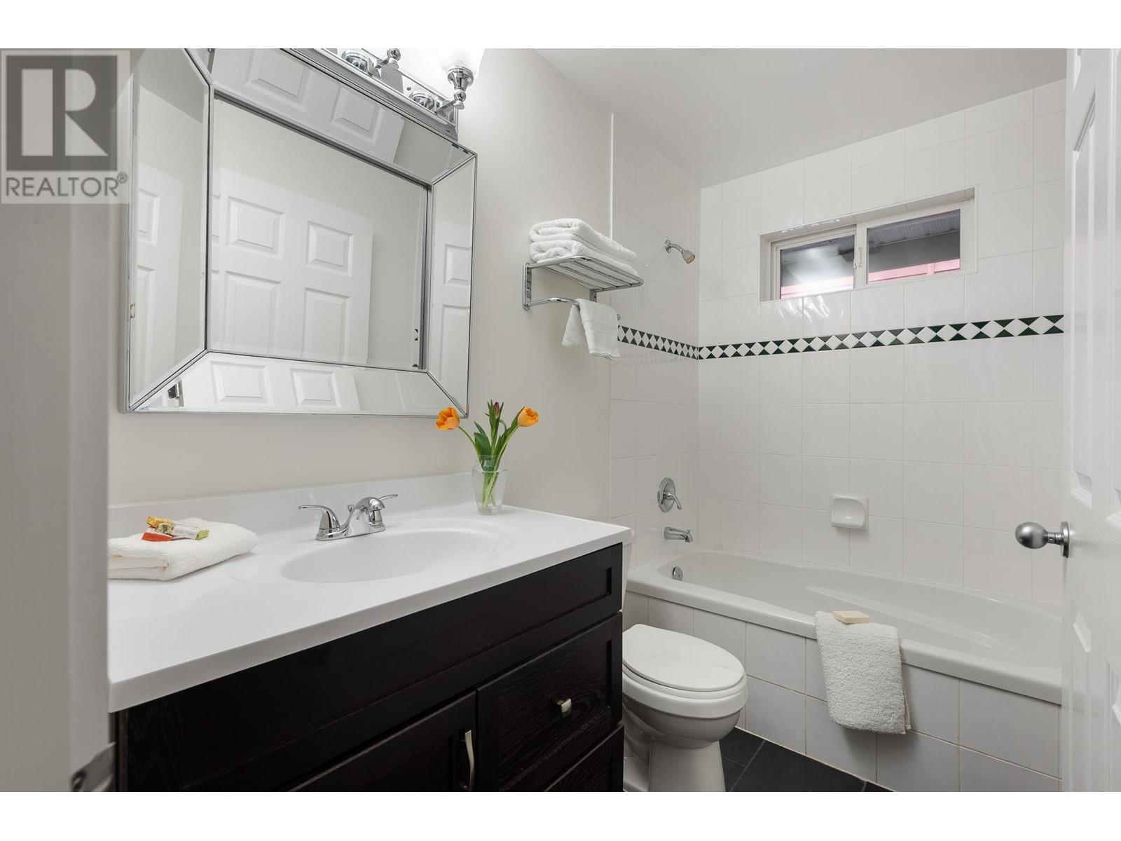 795 Premier Street, North Vancouver, British Columbia  V7J 2G7 - Photo 23 - R2987038