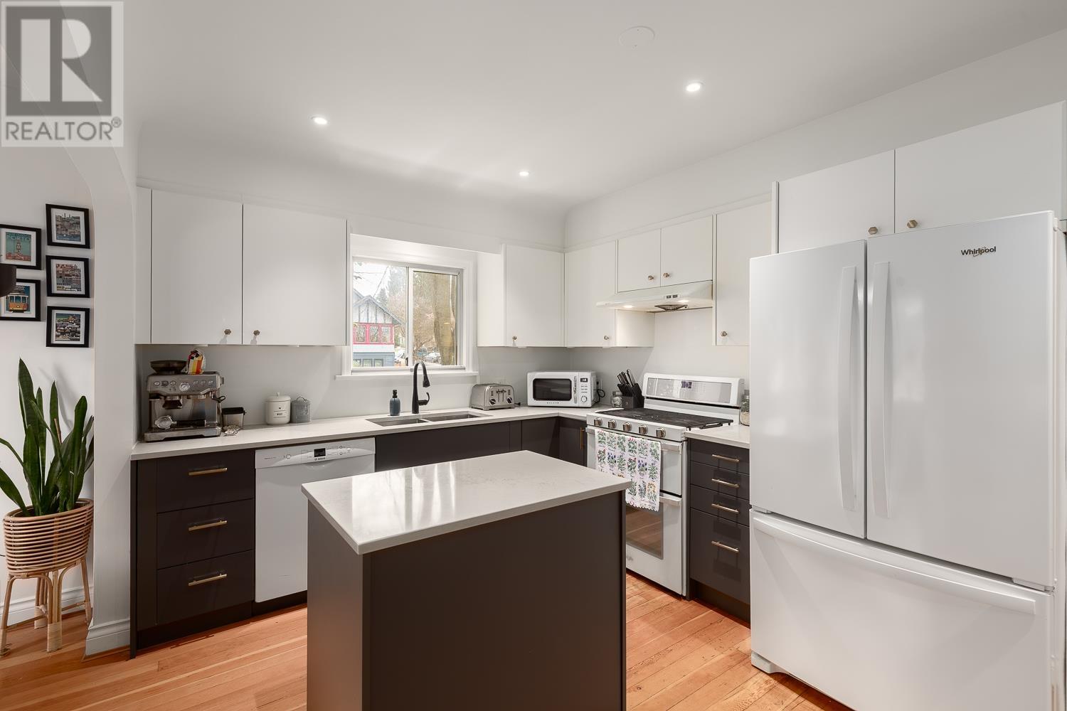 2487 Turner Street, Vancouver, British Columbia  V5K 2E7 - Photo 5 - R2986994