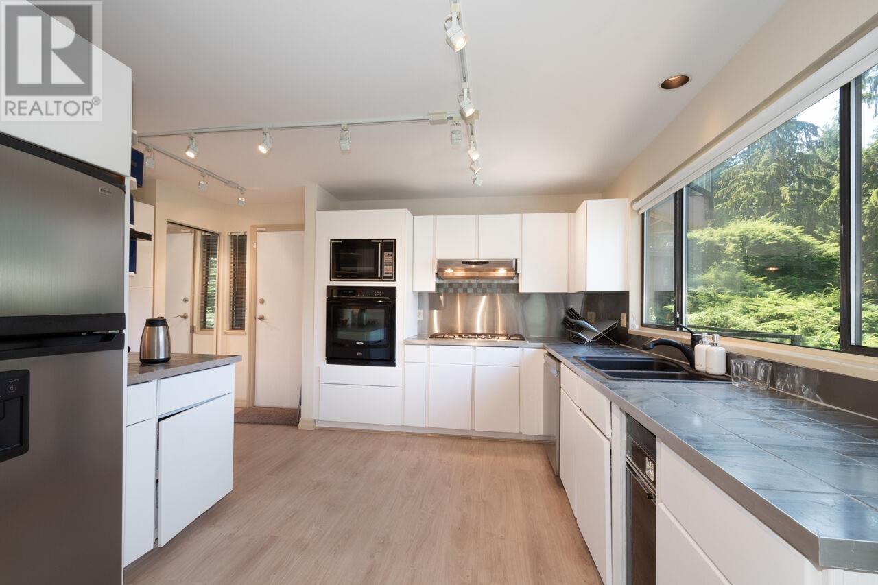 4660 Eastridge Road, North Vancouver, British Columbia  V7G 1K4 - Photo 20 - R2987003