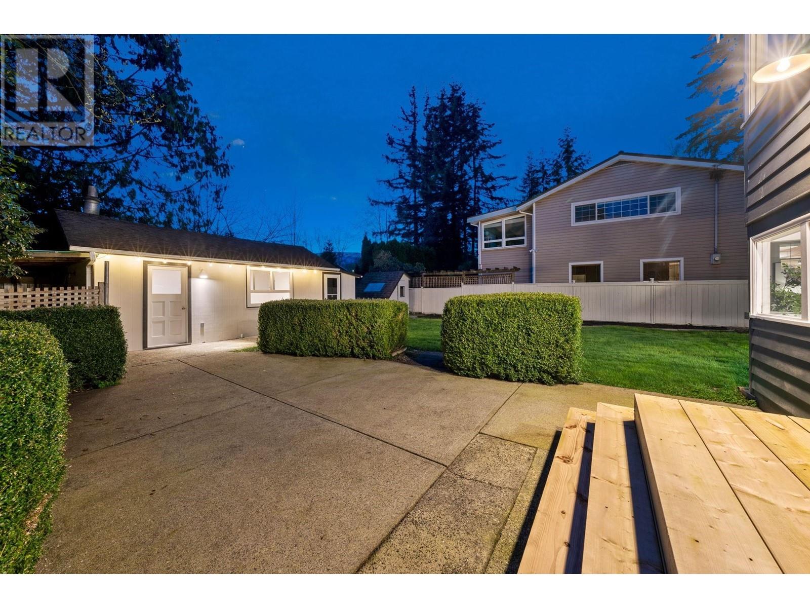 2397 Philip Avenue, North Vancouver, British Columbia  V7P 2W7 - Photo 31 - R2987022