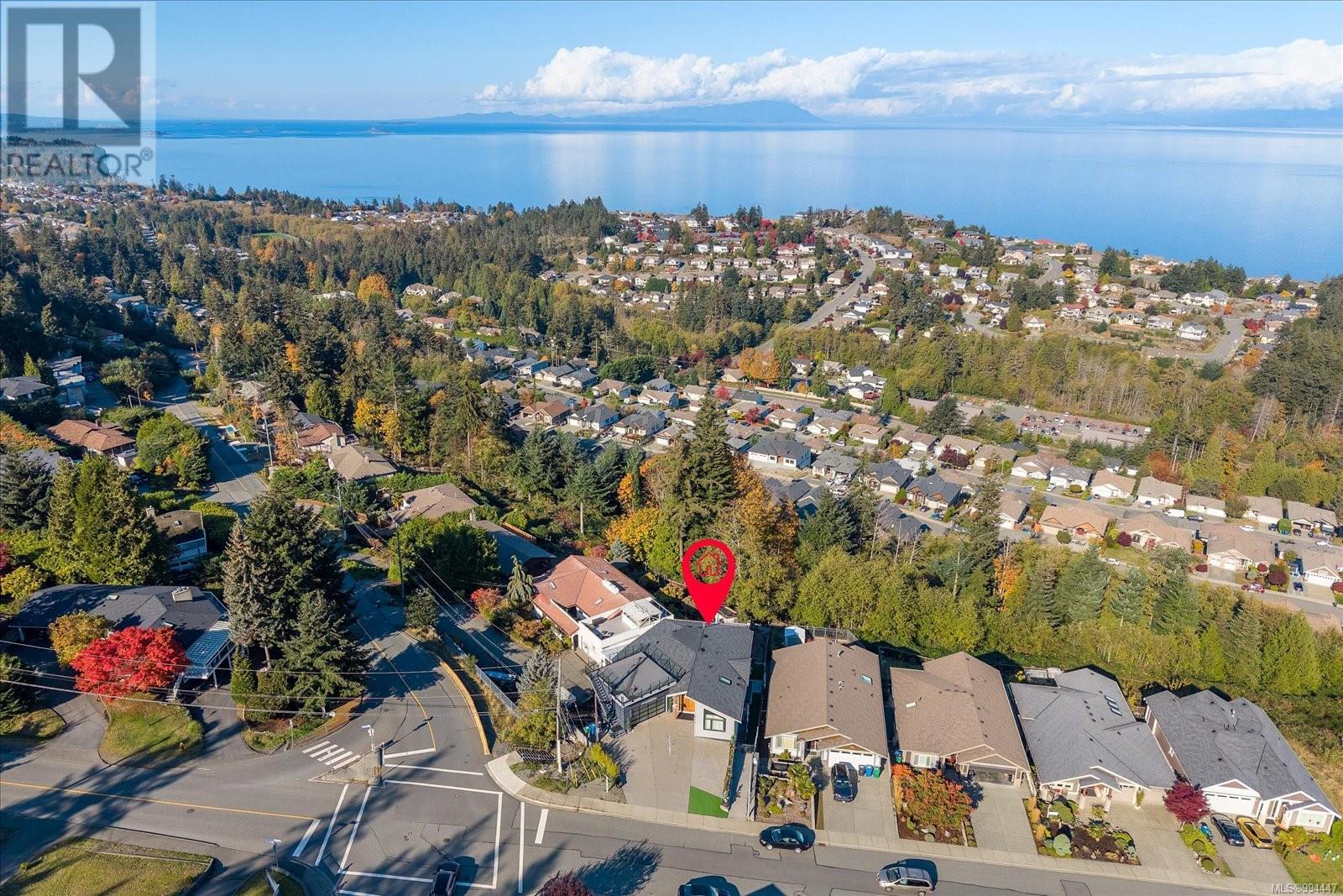 Property at 4696 Laguna Way image 1