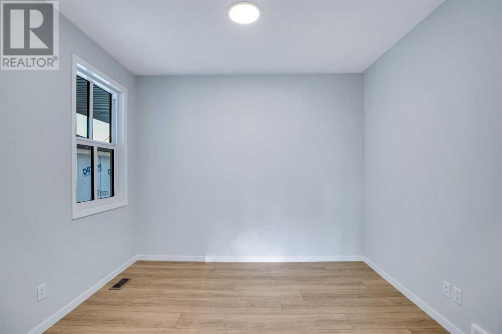 Property at 27 Setonstone Gardens SE image 3