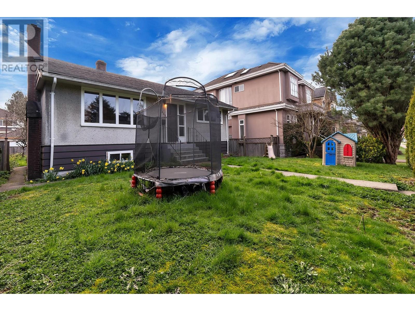 2348 Oliver Crescent, Vancouver, British Columbia  V6L 1S5 - Photo 28 - R2967814