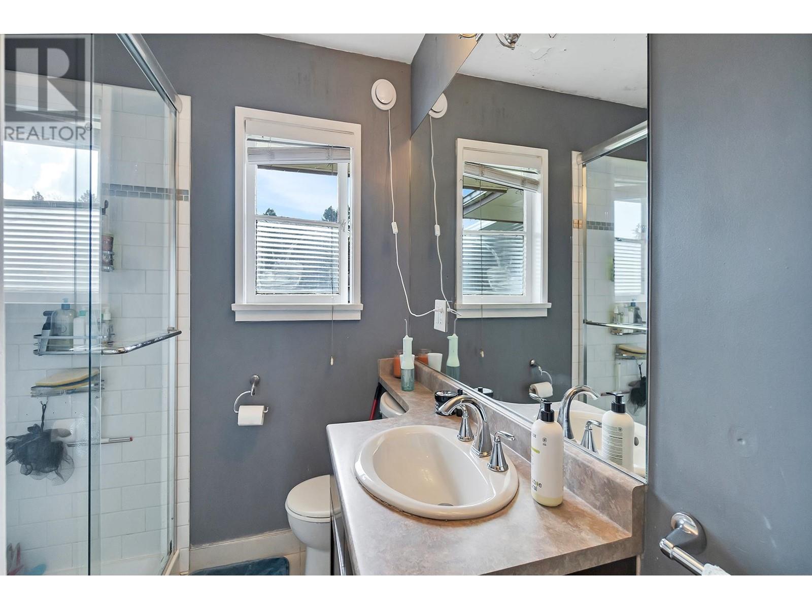 2348 Oliver Crescent, Vancouver, British Columbia  V6L 1S5 - Photo 18 - R2967814