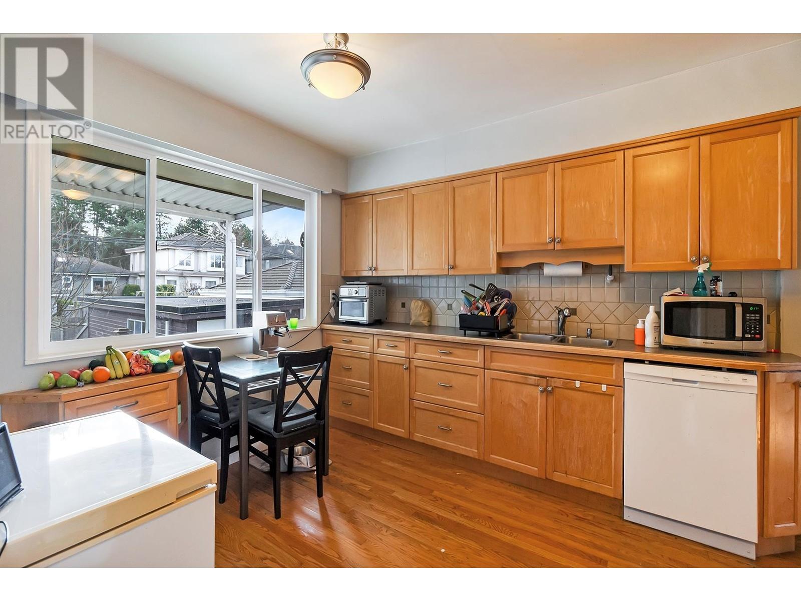 2348 Oliver Crescent, Vancouver, British Columbia  V6L 1S5 - Photo 13 - R2967814