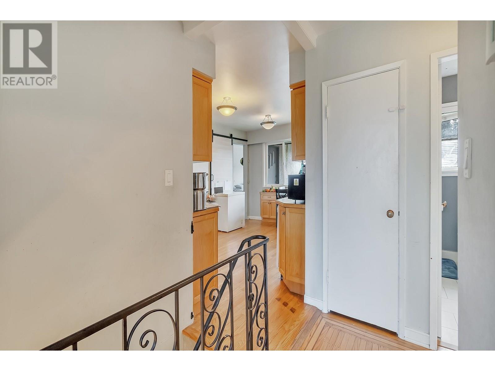 2348 Oliver Crescent, Vancouver, British Columbia  V6L 1S5 - Photo 19 - R2967814
