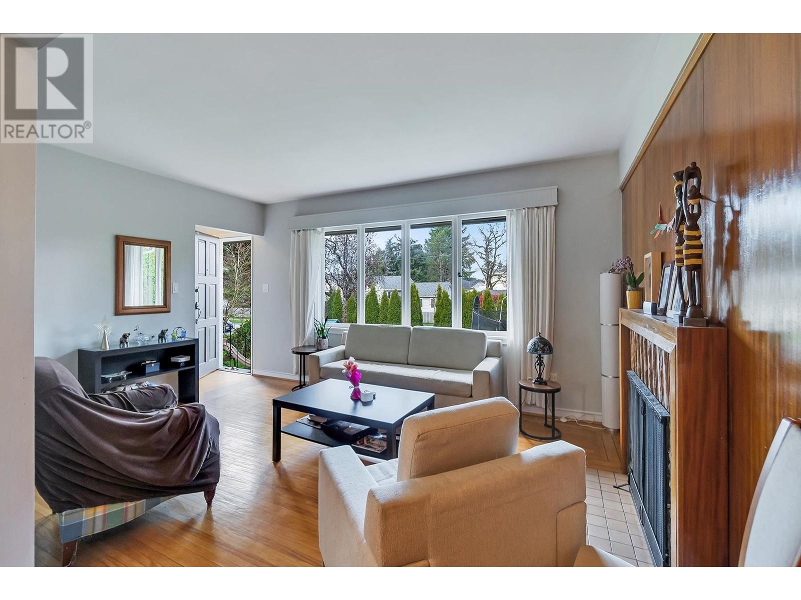 2348 Oliver Crescent, Vancouver, British Columbia  V6L 1S5 - Photo 6 - R2967814