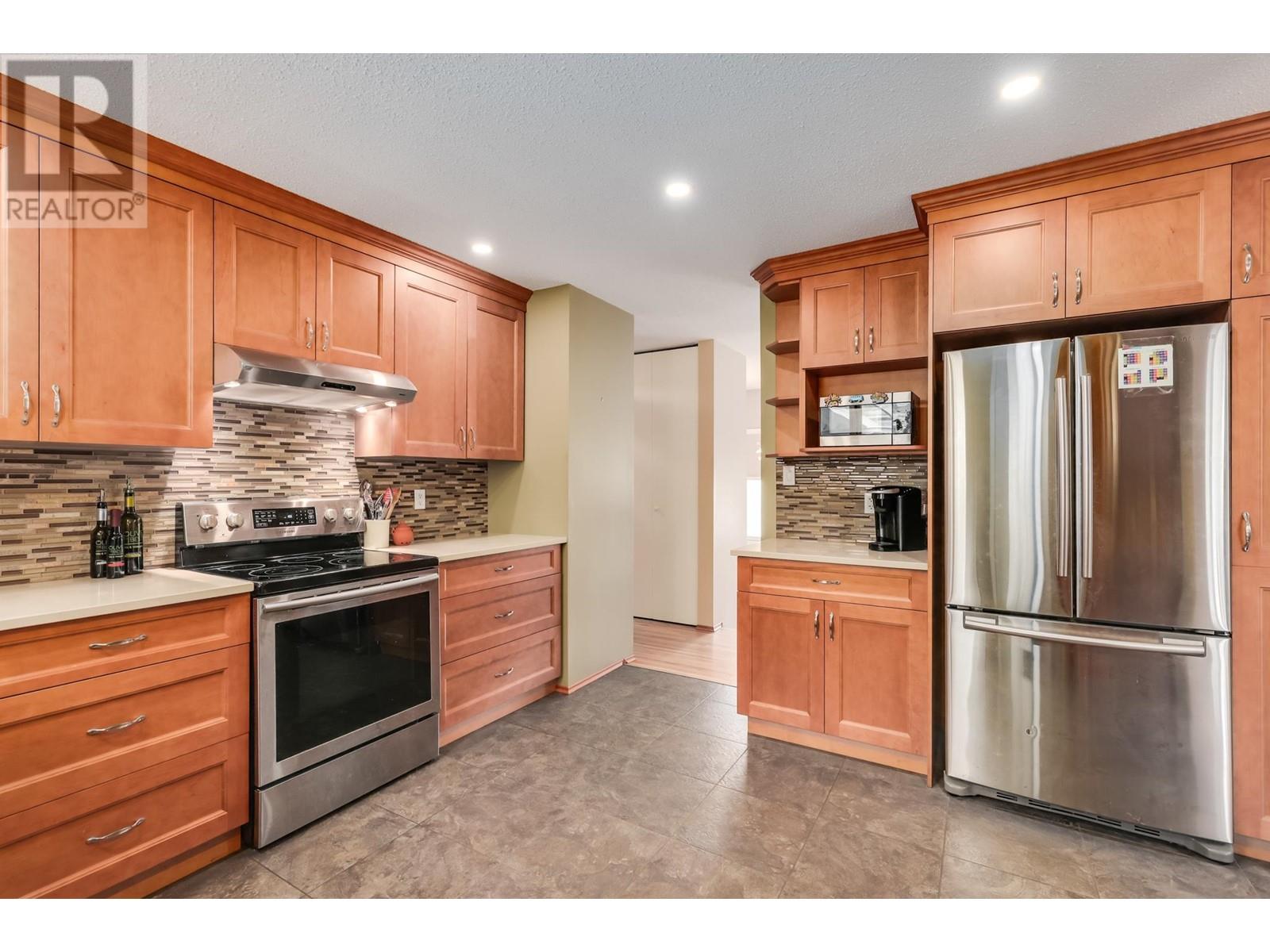 1178 Laburnum Avenue, Port Coquitlam, British Columbia  V3B 1K3 - Photo 11 - R2986052