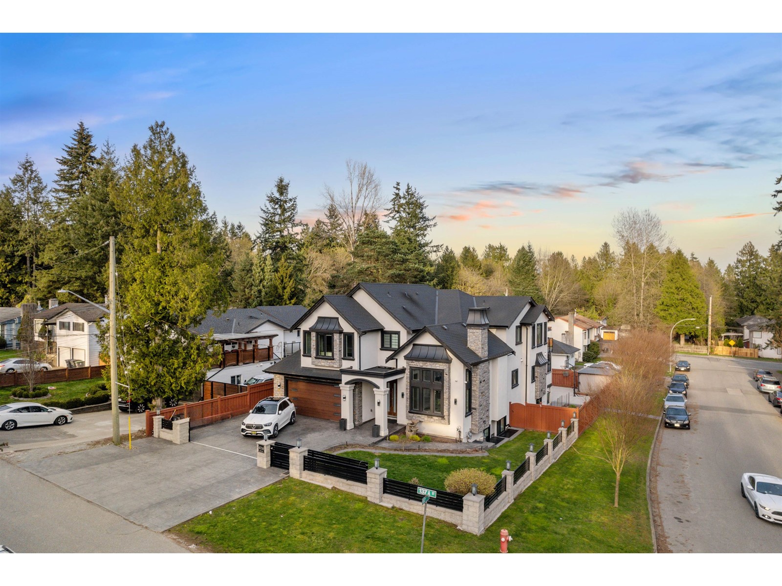 6710 137a Street, Surrey, British Columbia  V3W 5E9 - Photo 3 - R2986964