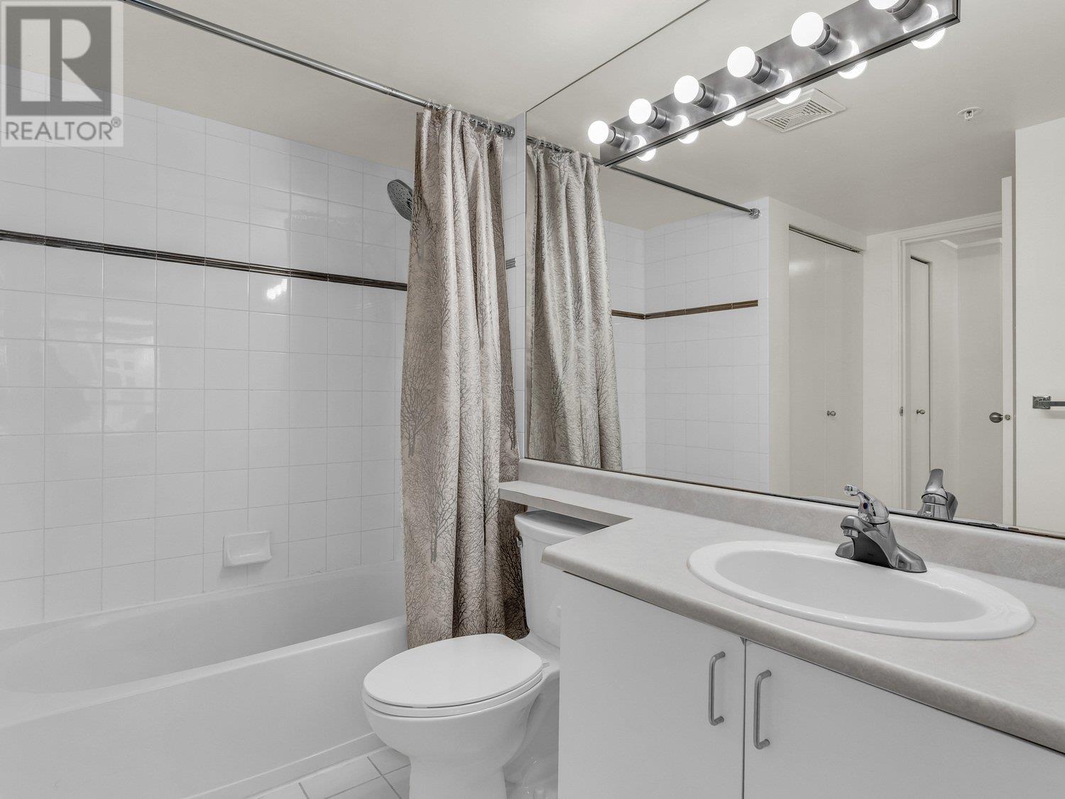 2706 438 Seymour Street, Vancouver, British Columbia  V6B 6H4 - Photo 17 - R2981240