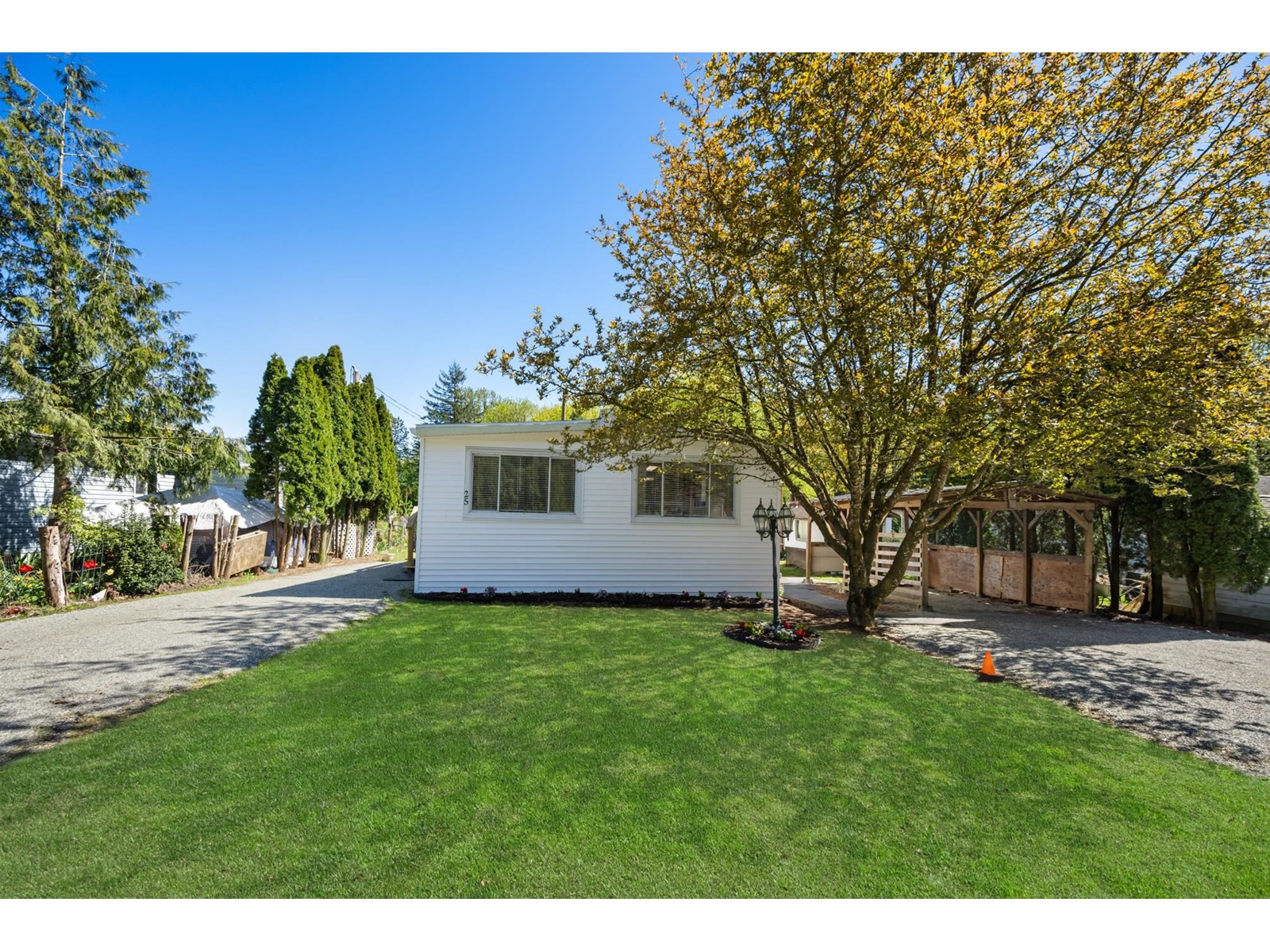Property at 25 41495 NORTH NICOMEN ROAD image 2