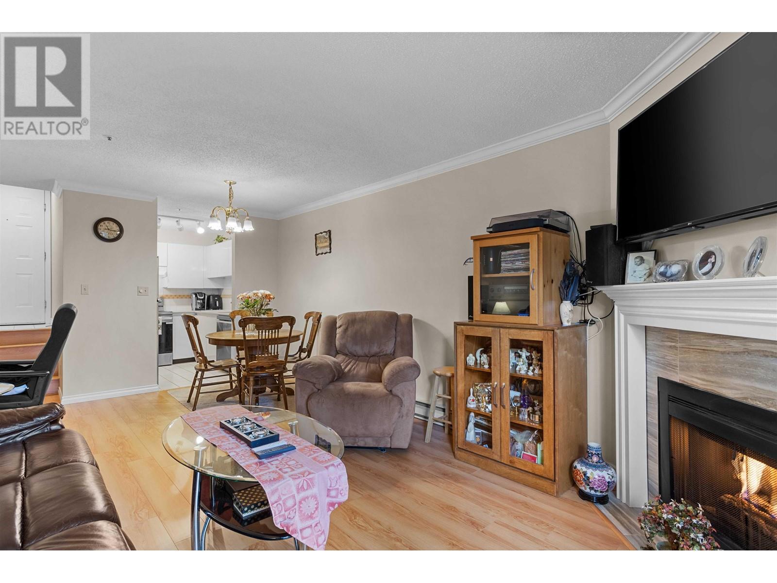 110 3680 Rae Avenue, Vancouver, British Columbia  V5R 2P5 - Photo 4 - R2986979