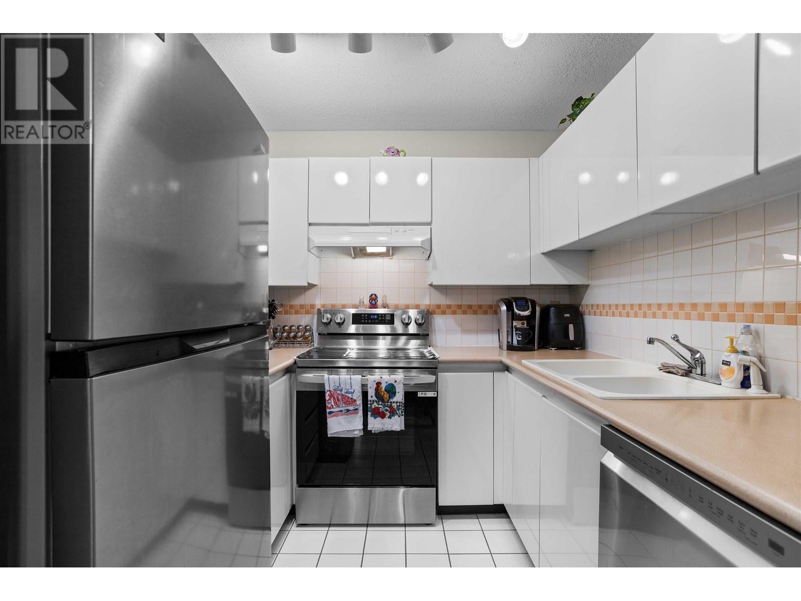 110 3680 Rae Avenue, Vancouver, British Columbia  V5R 2P5 - Photo 9 - R2986979
