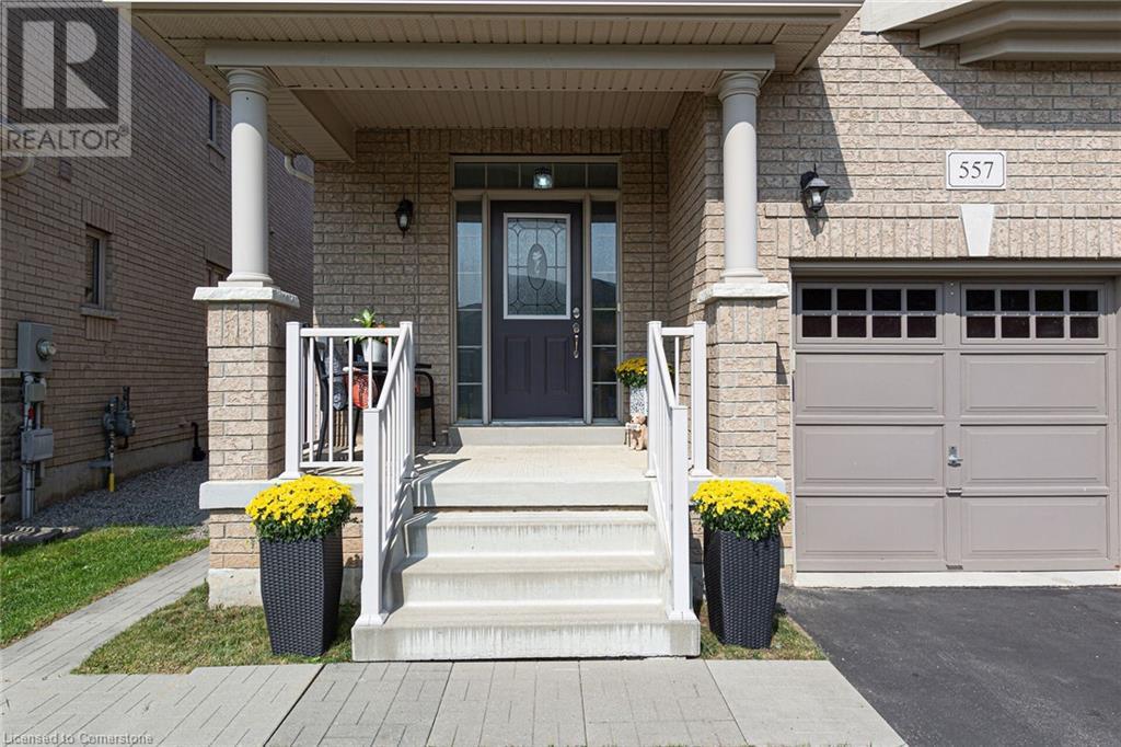 Property at 557 SETTLERS Road W image 2