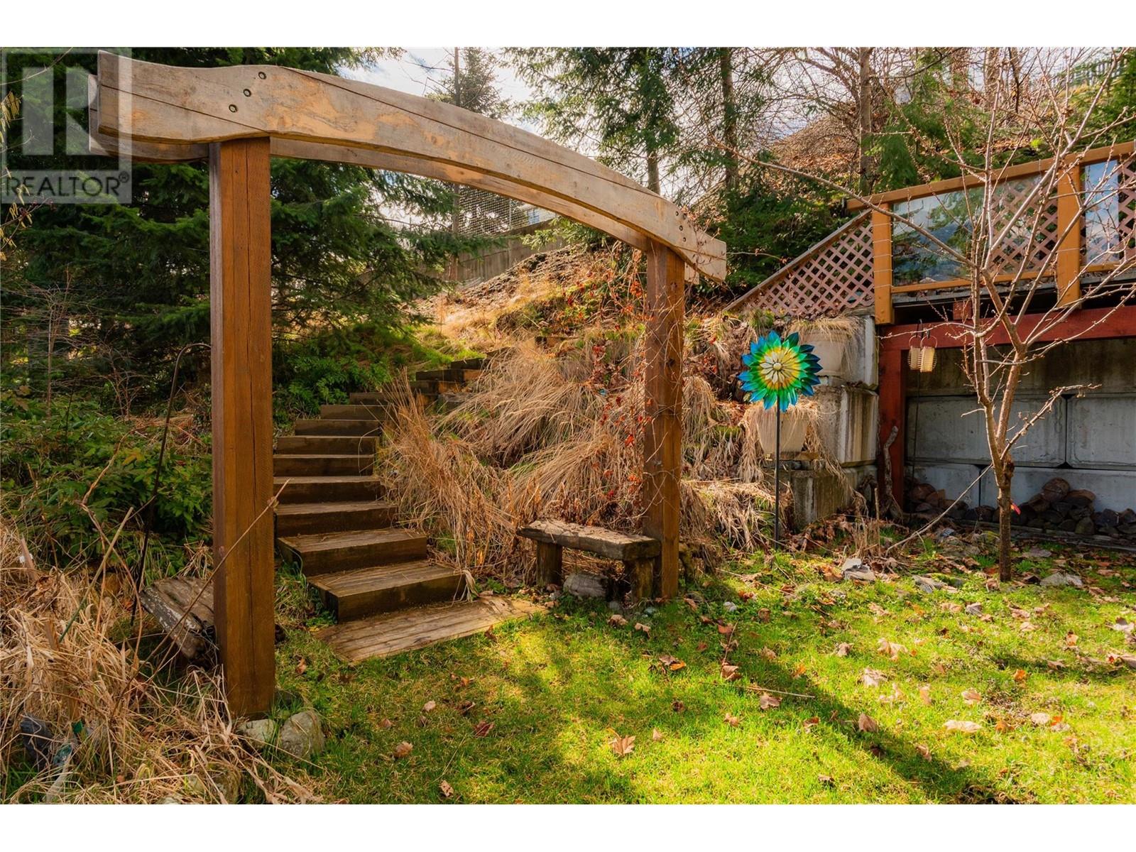 641 Front Street, Kaslo, British Columbia  V0G 1M0 - Photo 14 - 10329582