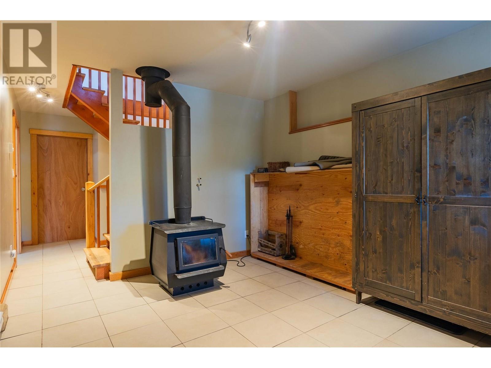 641 Front Street, Kaslo, British Columbia  V0G 1M0 - Photo 30 - 10329582