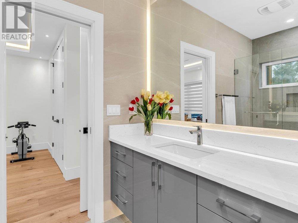 3771 Bowen Drive, Richmond, British Columbia  V7C 4C9 - Photo 23 - R2979325