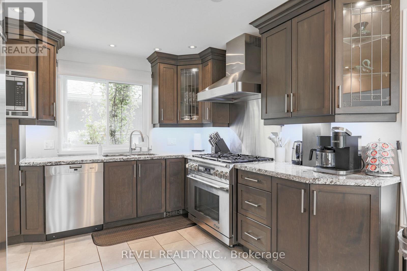 Property at 28 WAKEFORD ROAD image 4