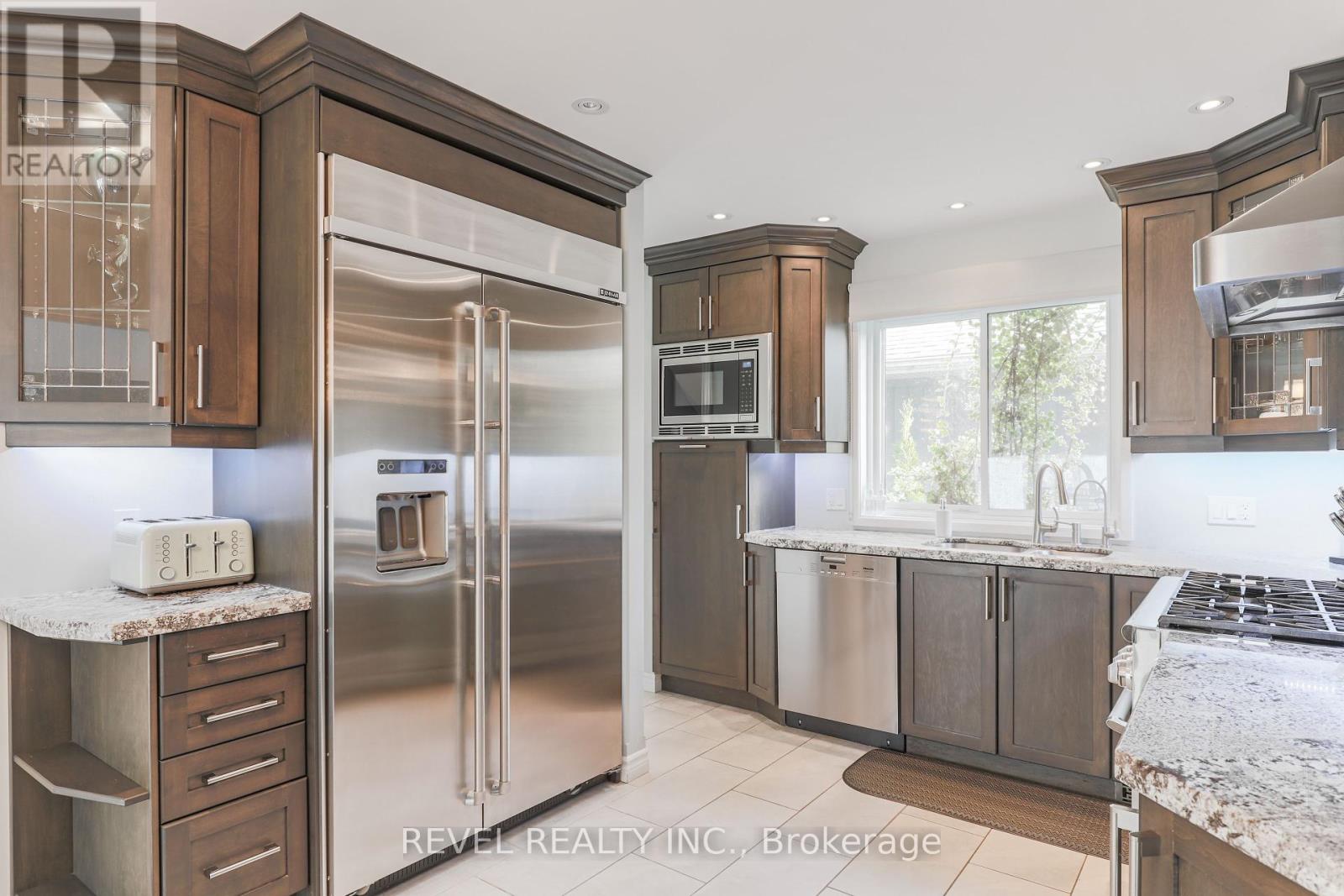 Property at 28 WAKEFORD ROAD image 5