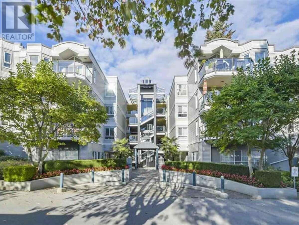 202 2250 SE MARINE DRIVE, Vancouver, British Columbia