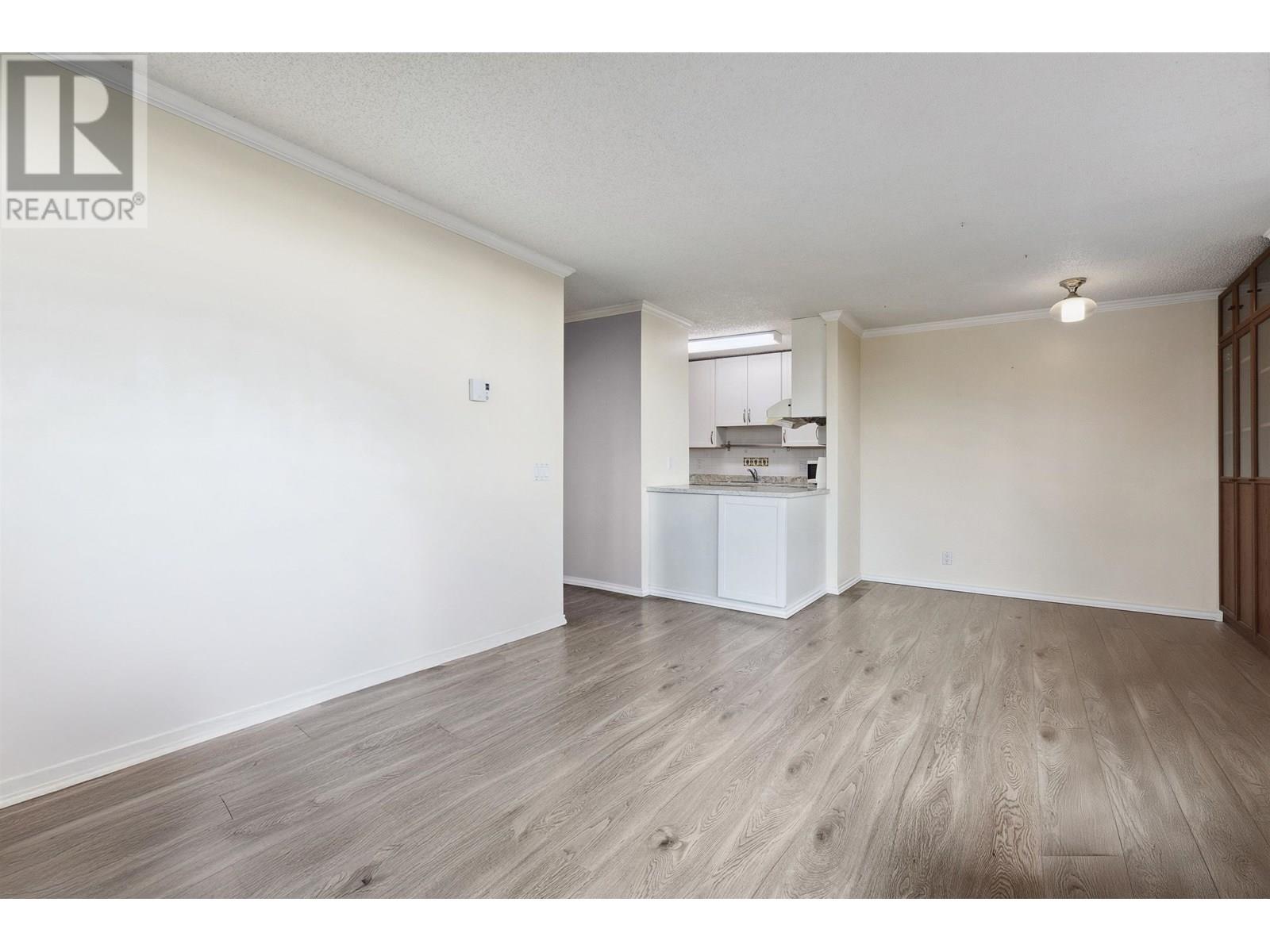 806 3970 Carrigan Court, Burnaby, British Columbia  V3N 4S5 - Photo 11 - R2986885