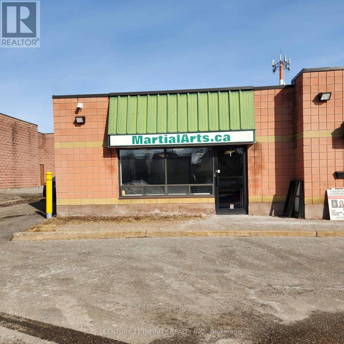 1 - 835 WESTNEY ROAD S, Ajax, Ontario